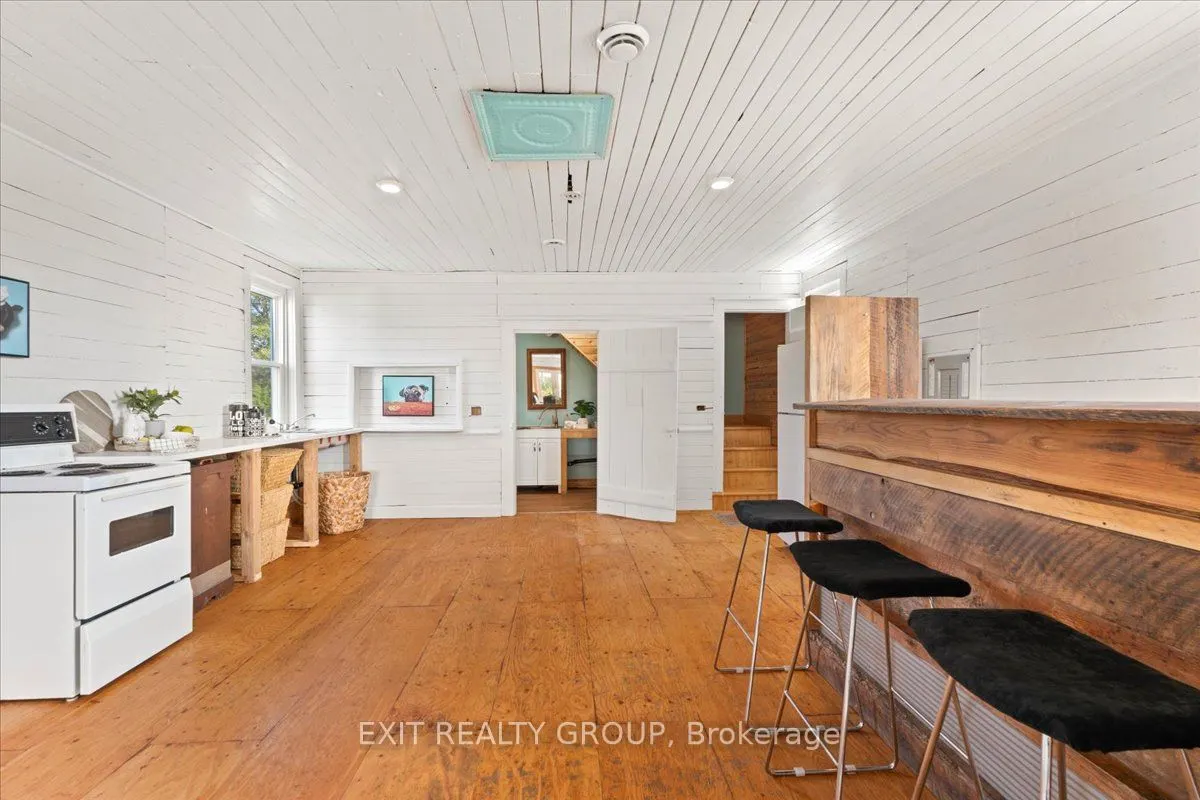 1106 Cooke Road