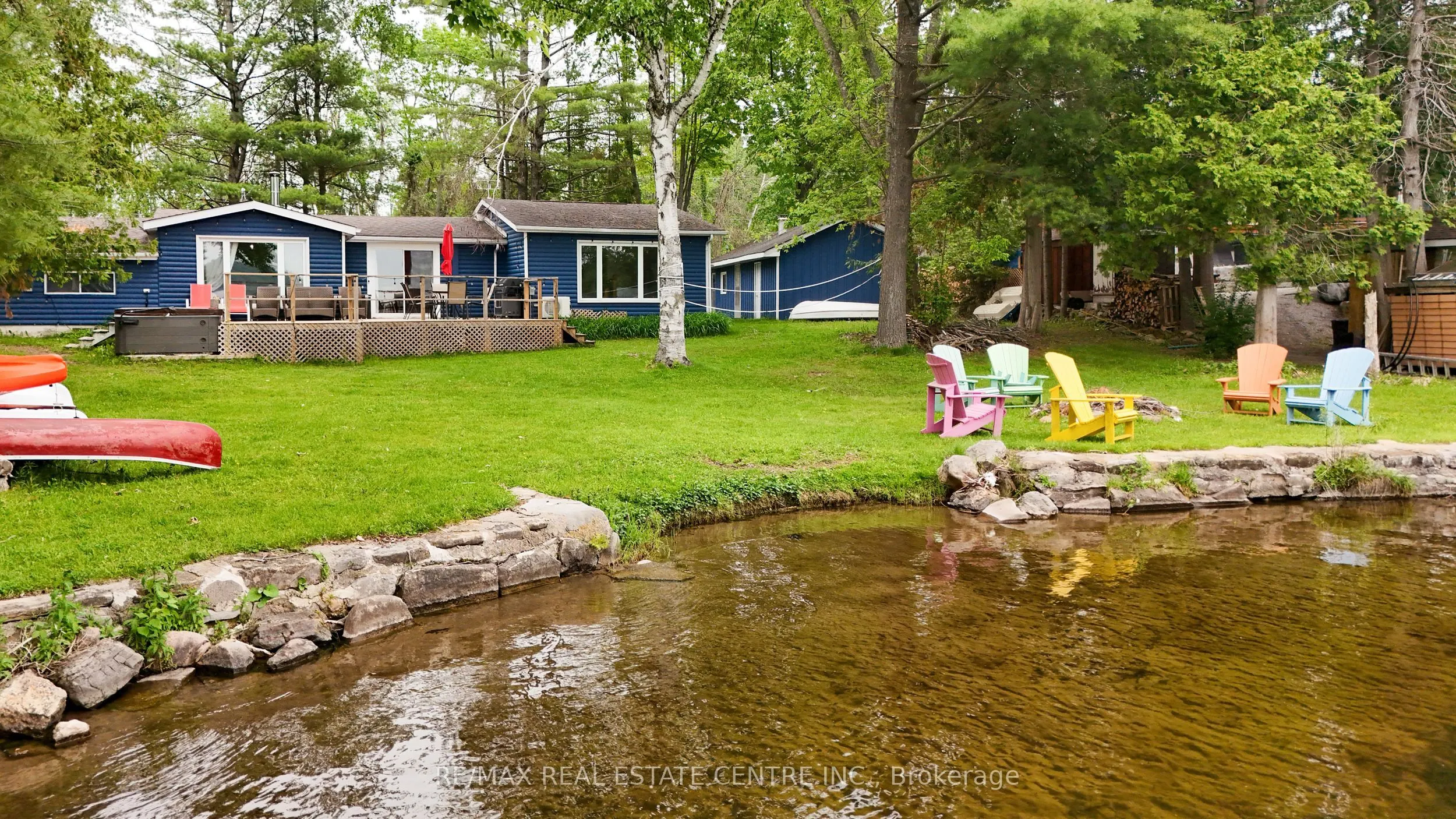 3012 Greenwood Lane