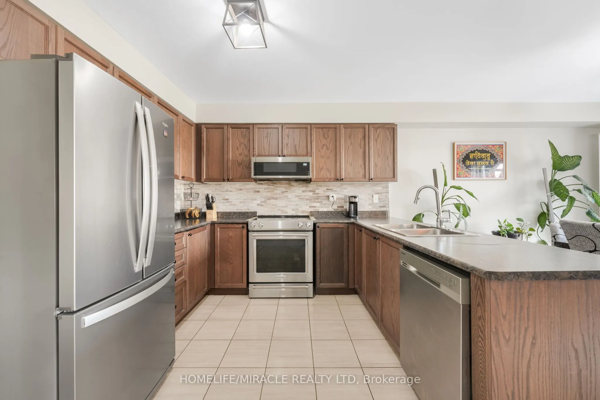 92 Todd Crescent