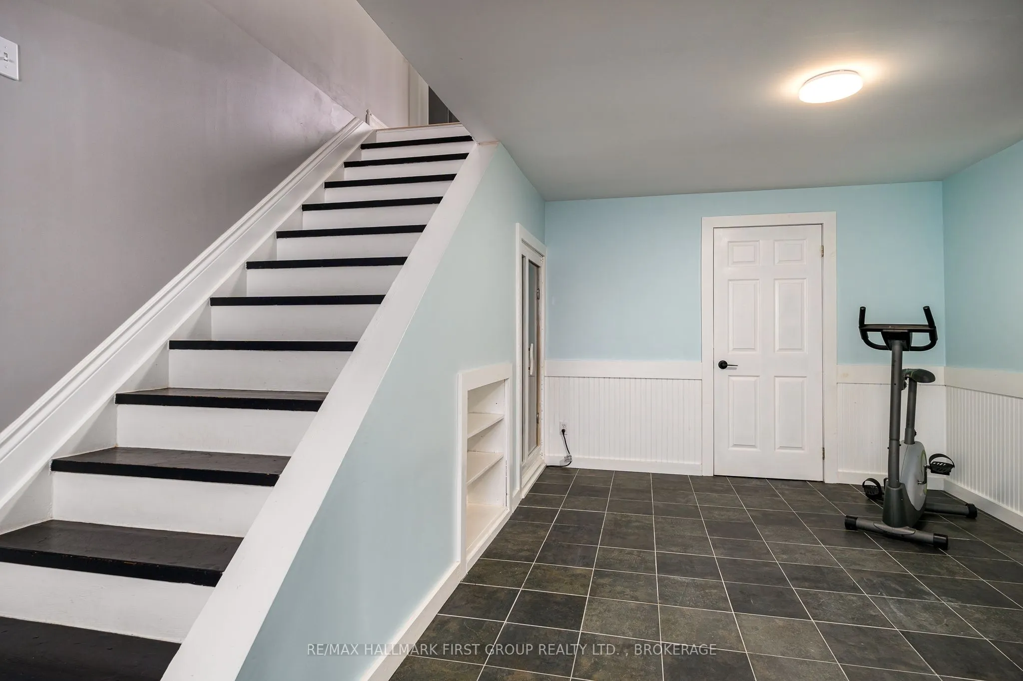 437 Abrams Road
