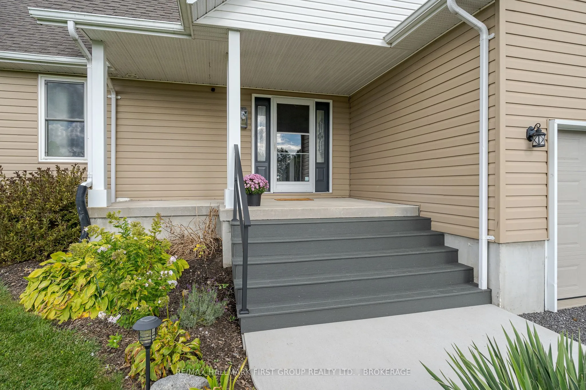437 Abrams Road