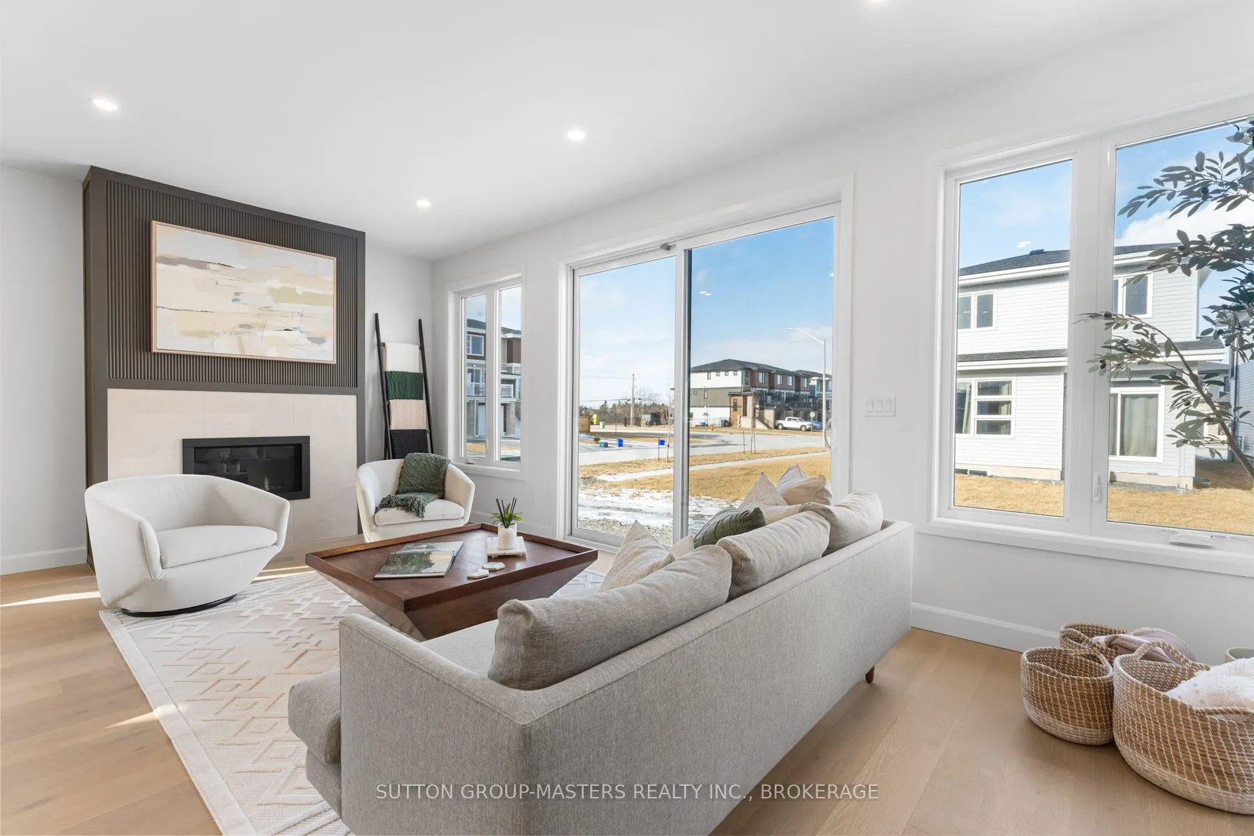 204 Superior Drive