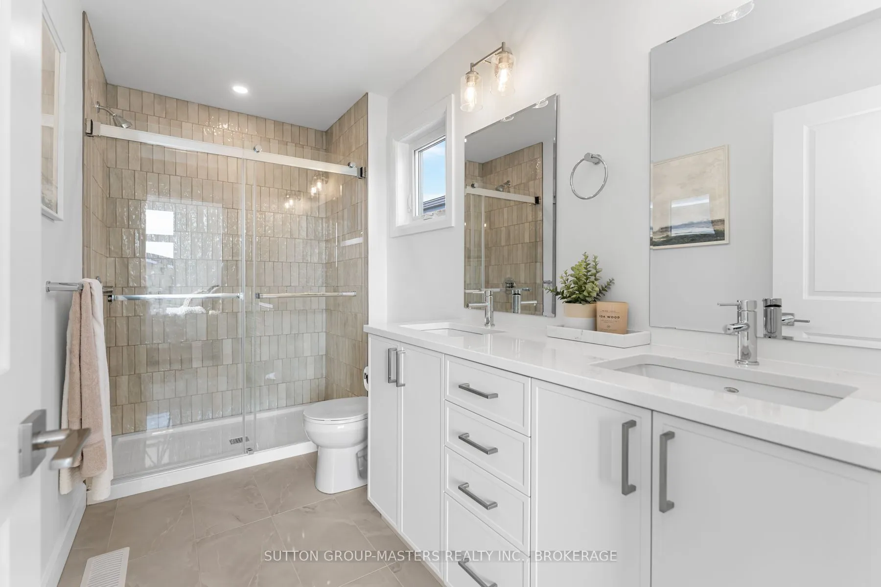 204 Superior Drive
