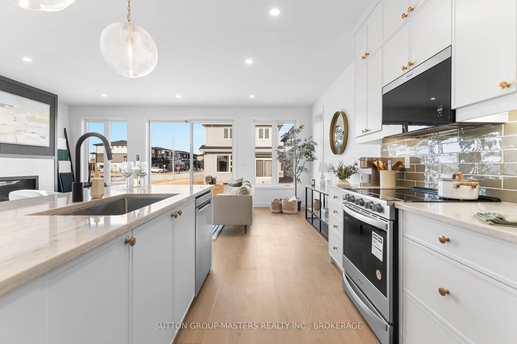 204 Superior Drive