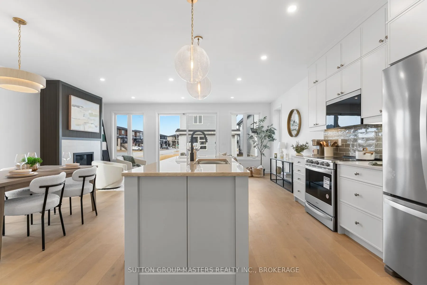 204 Superior Drive