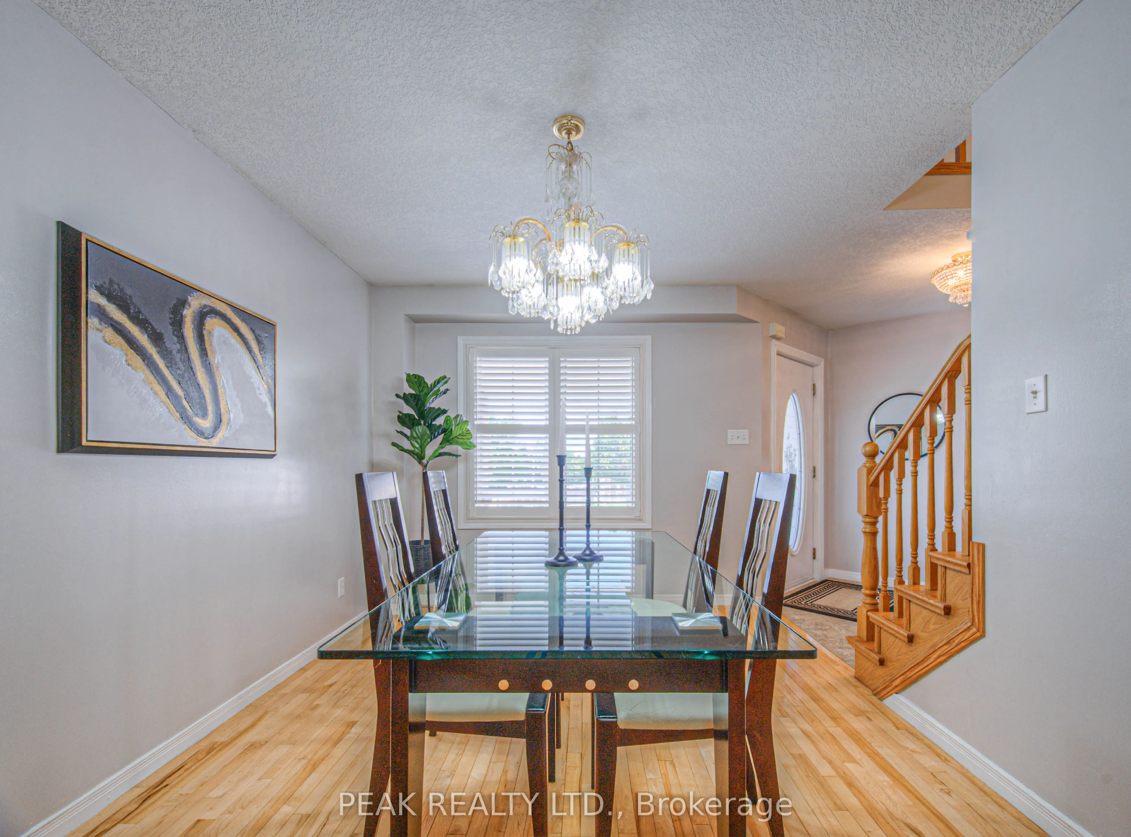48 Lena Crescent