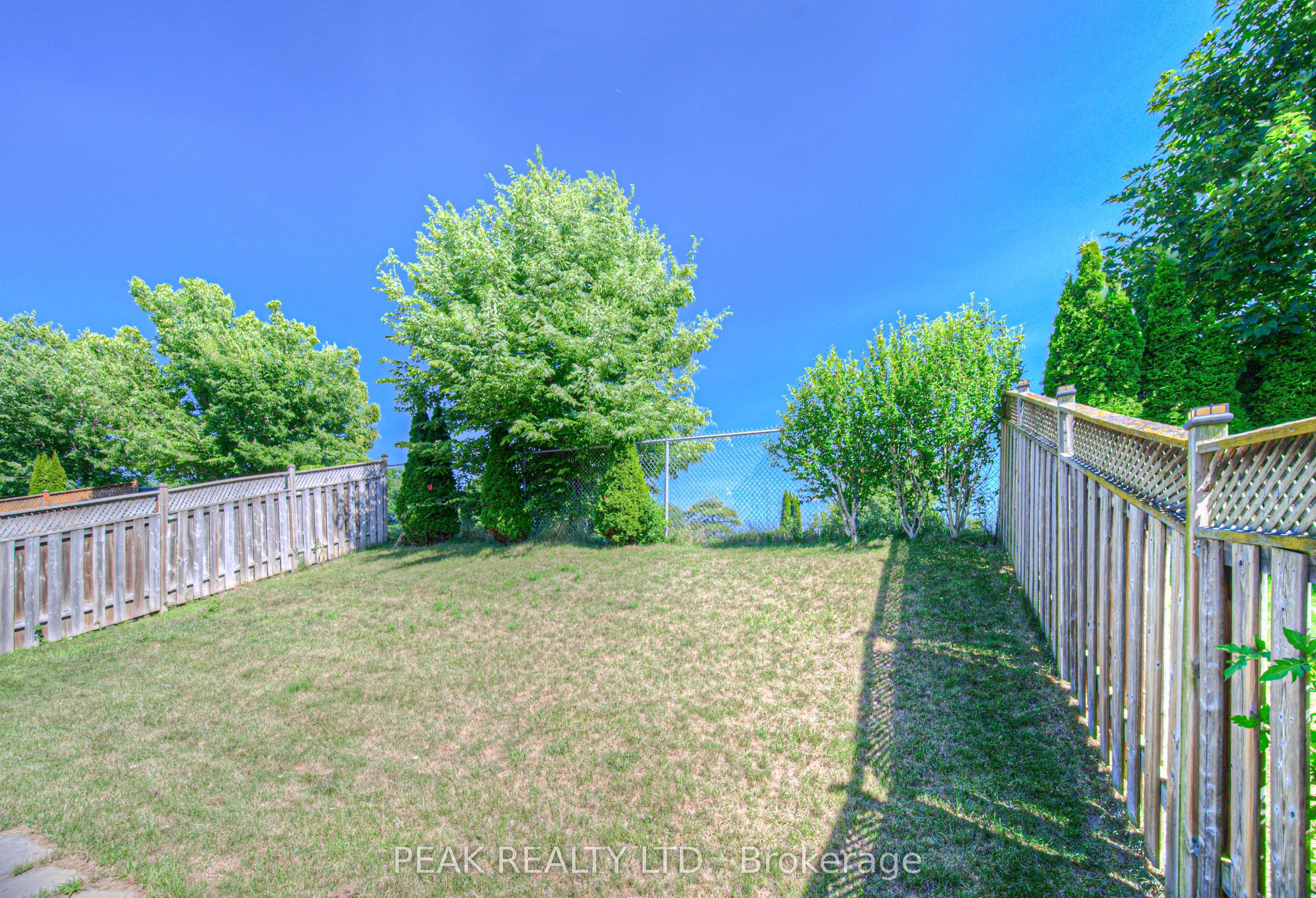 48 Lena Crescent