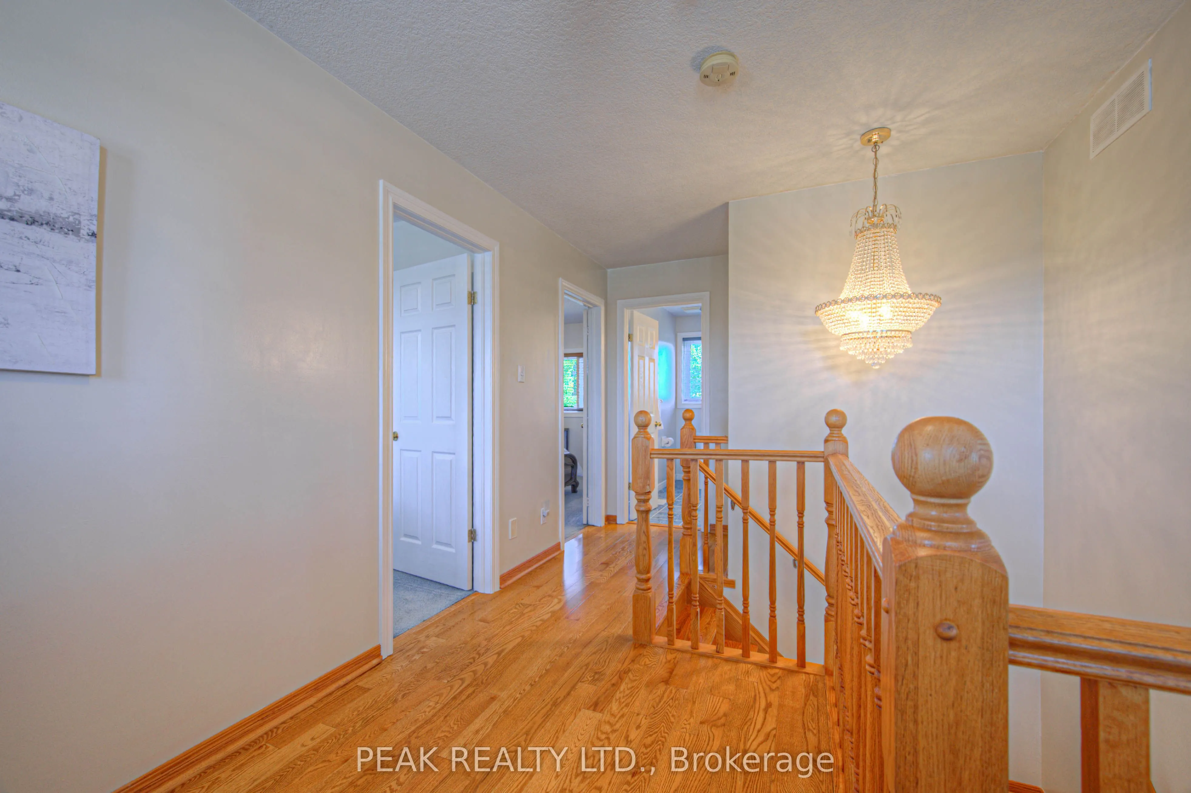 48 Lena Crescent