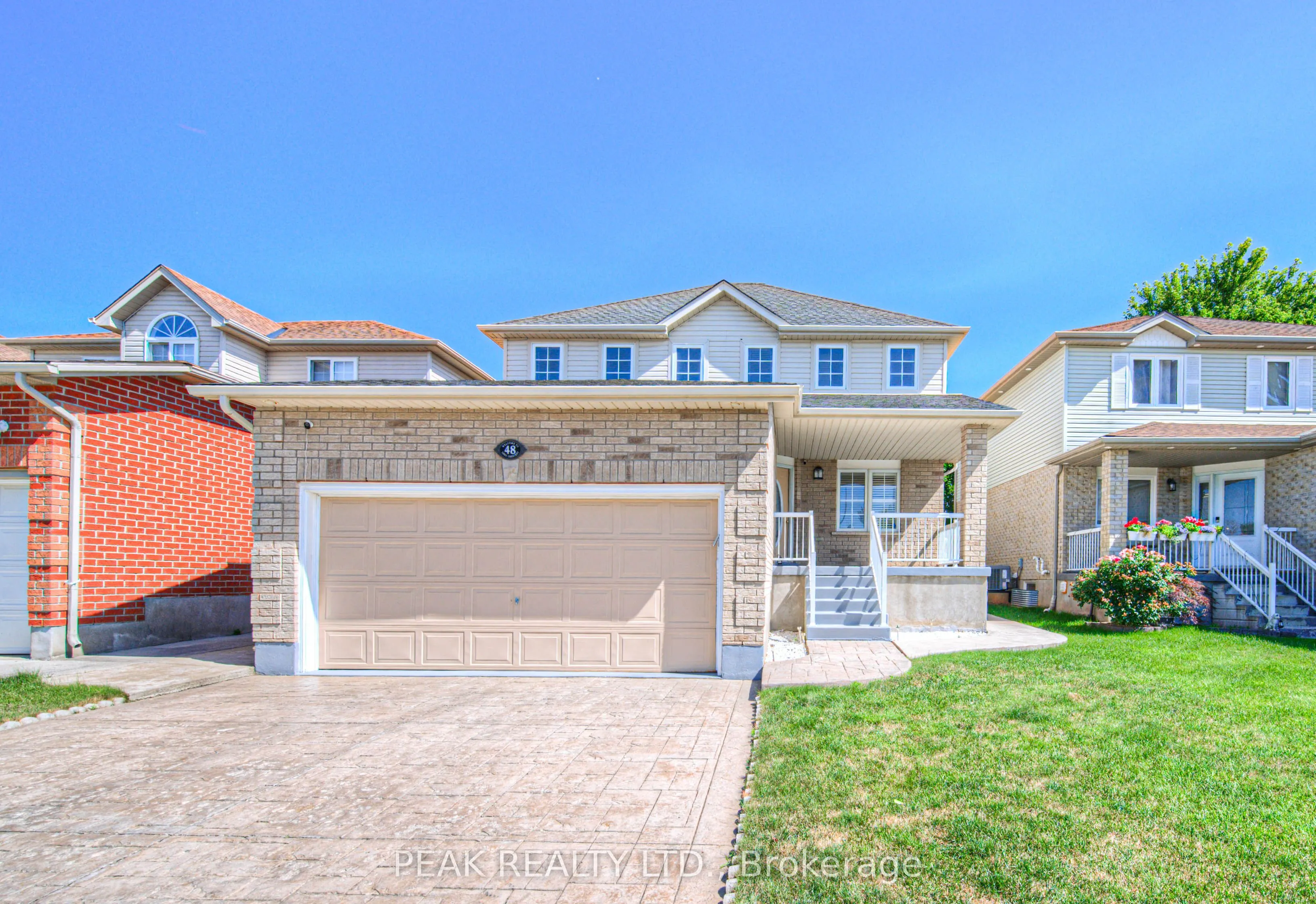 48 Lena Crescent