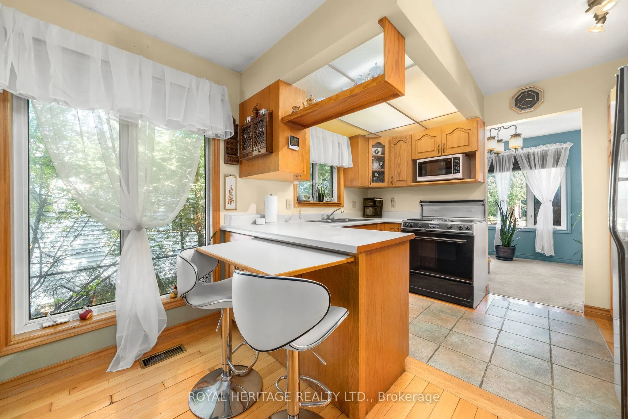 15 Iroquois Avenue