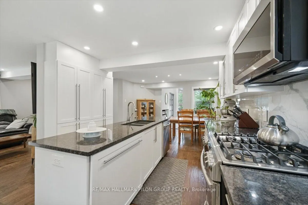84 Eastpark Drive