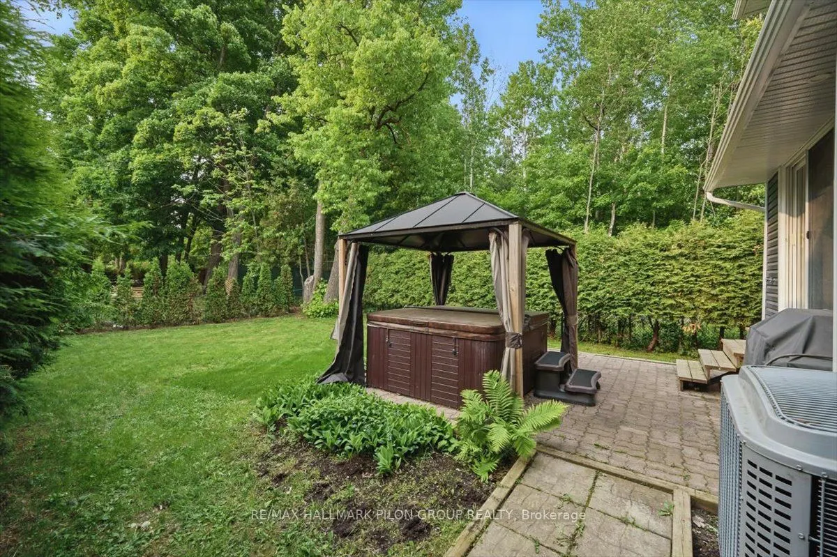 84 Eastpark Drive