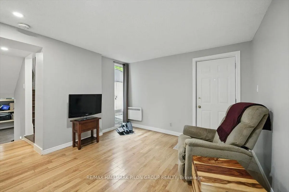 84 Eastpark Drive