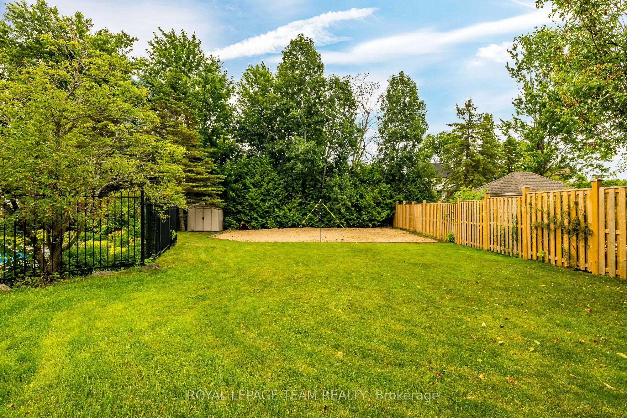 10 Beechgrove Gardens