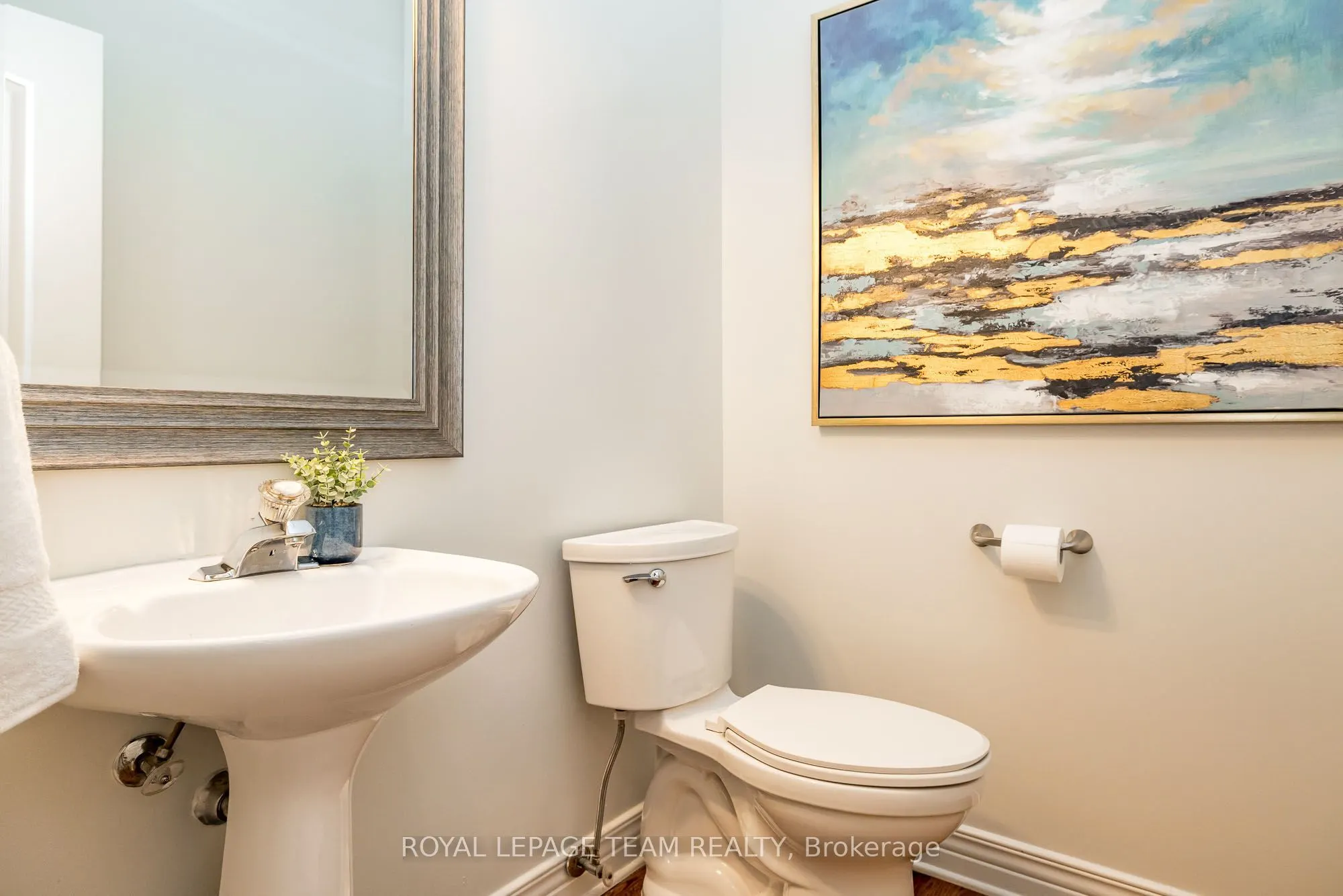10 Beechgrove Gardens