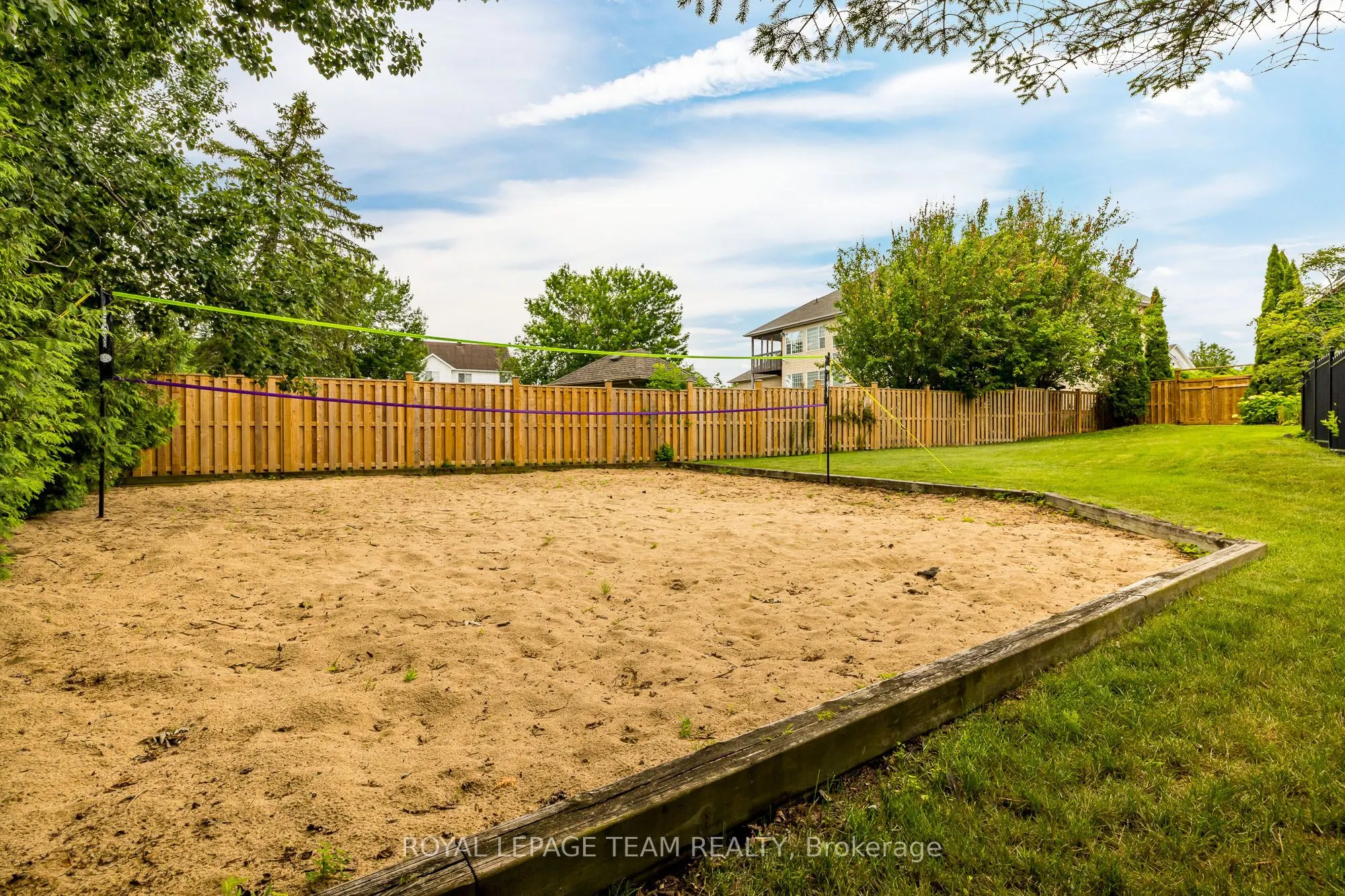 10 Beechgrove Gardens