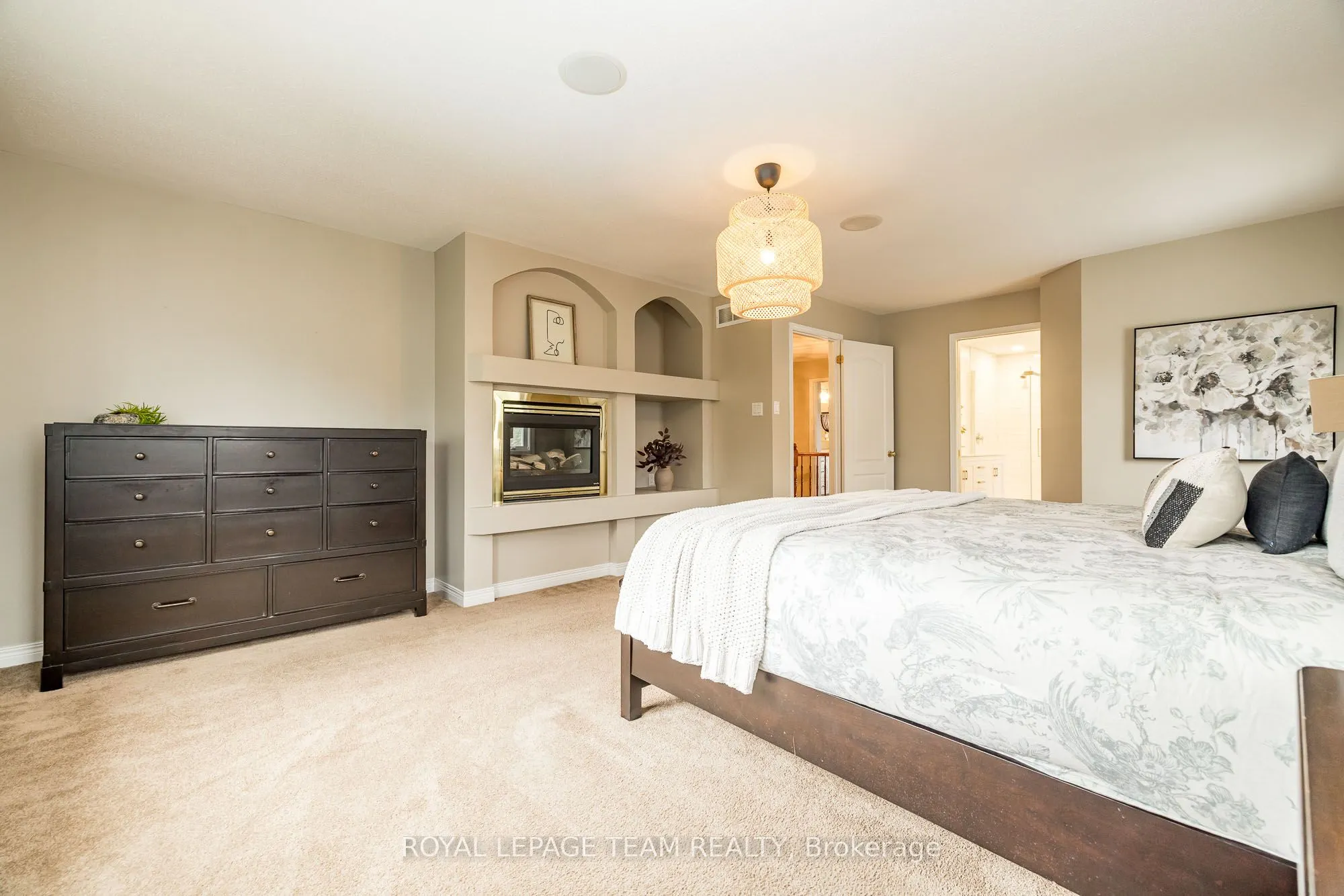 10 Beechgrove Gardens