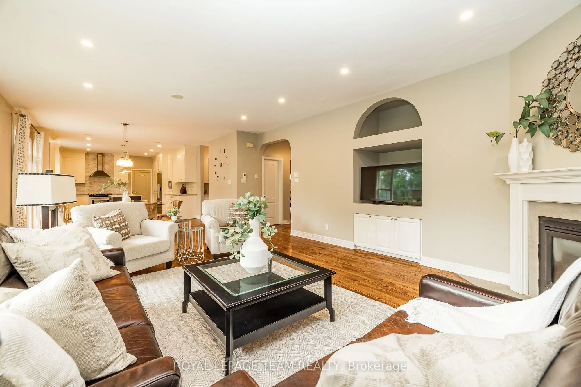 10 Beechgrove Gardens