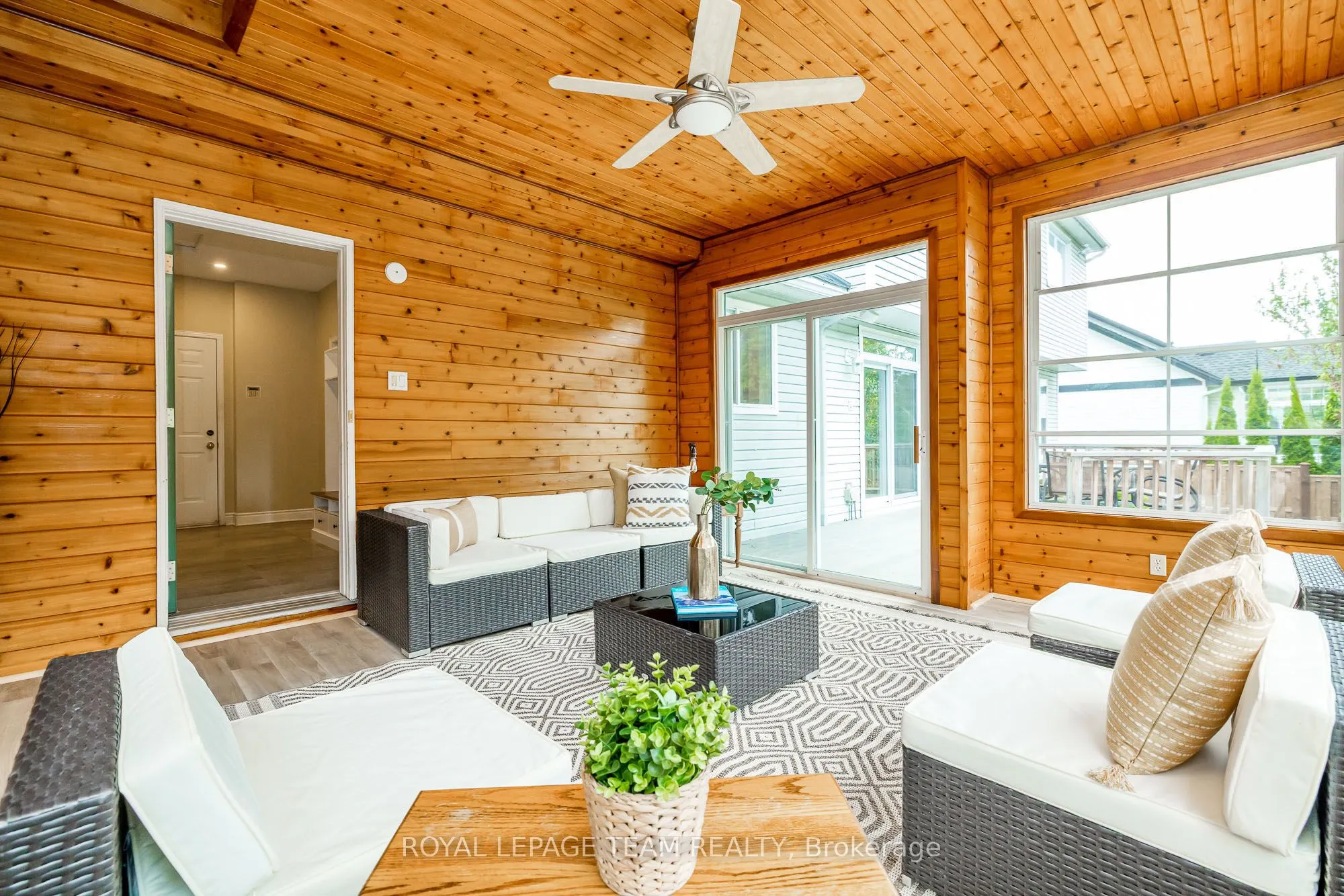 10 Beechgrove Gardens