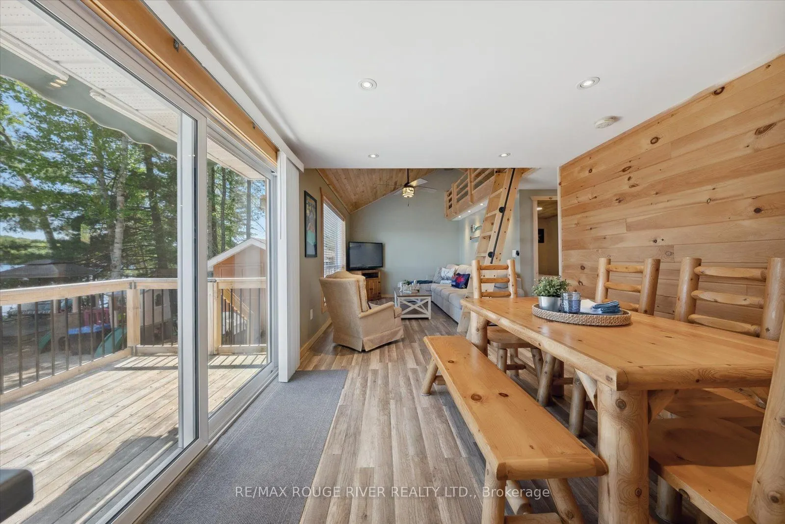 214B Centre Road