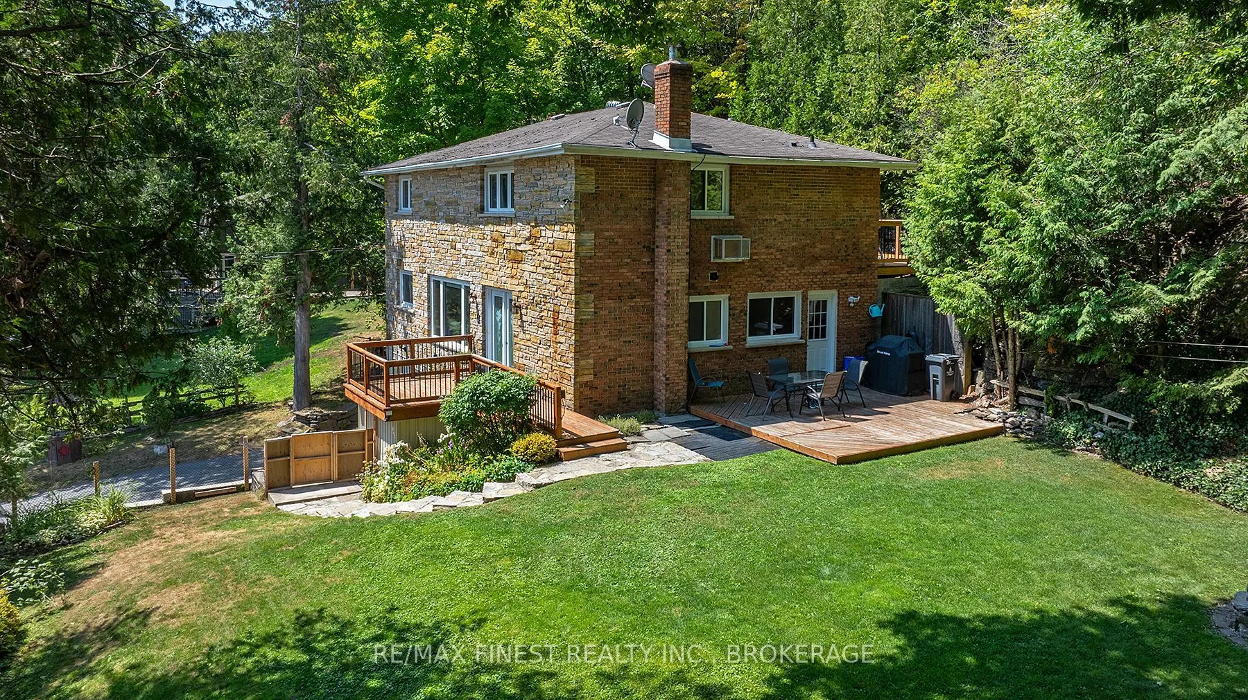 3327 Loughborough Drive