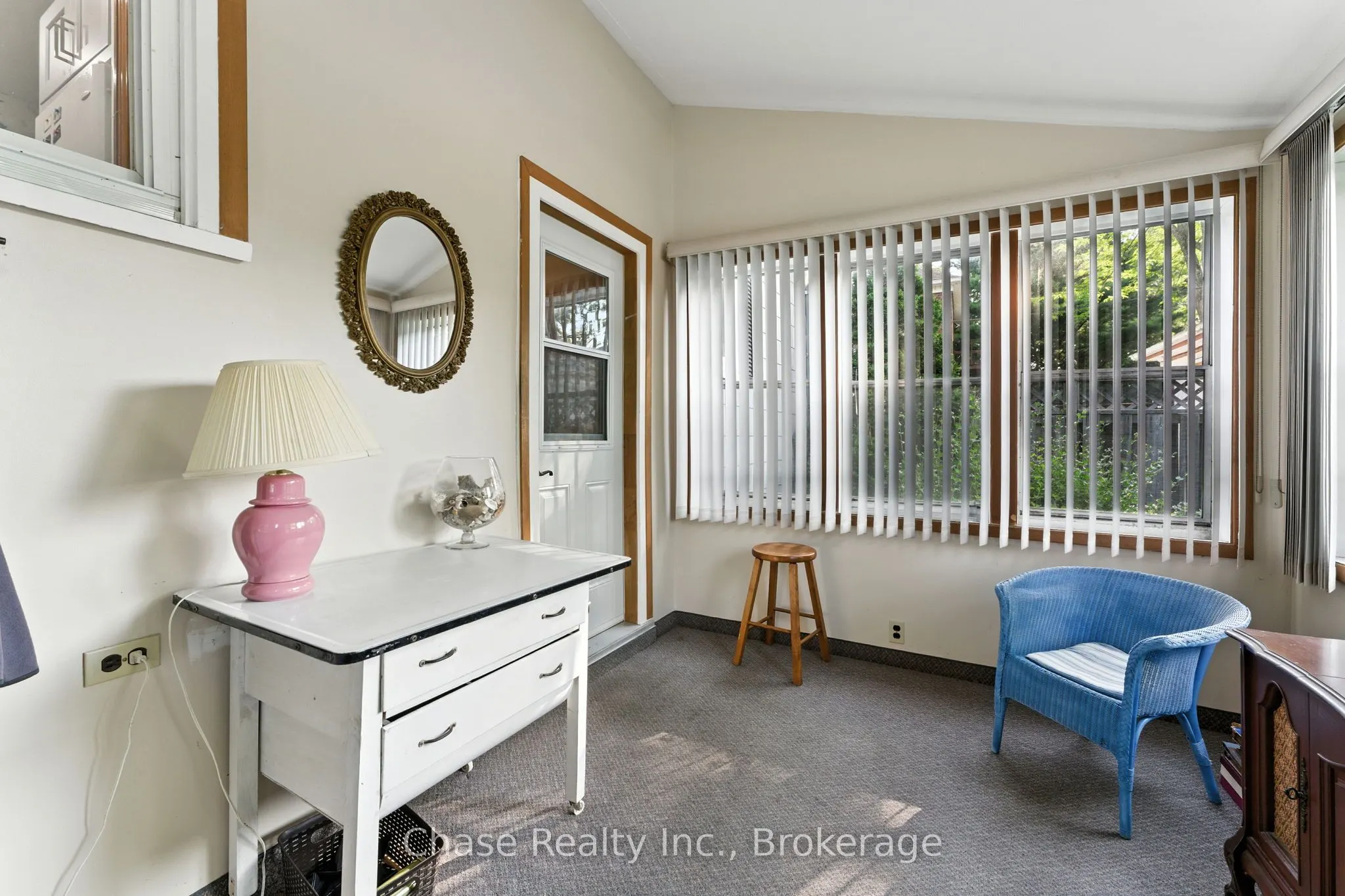 8 Groff Street
