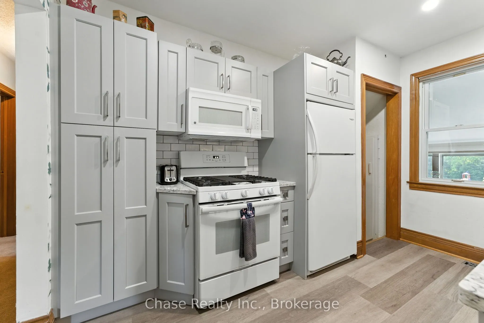 8 Groff Street