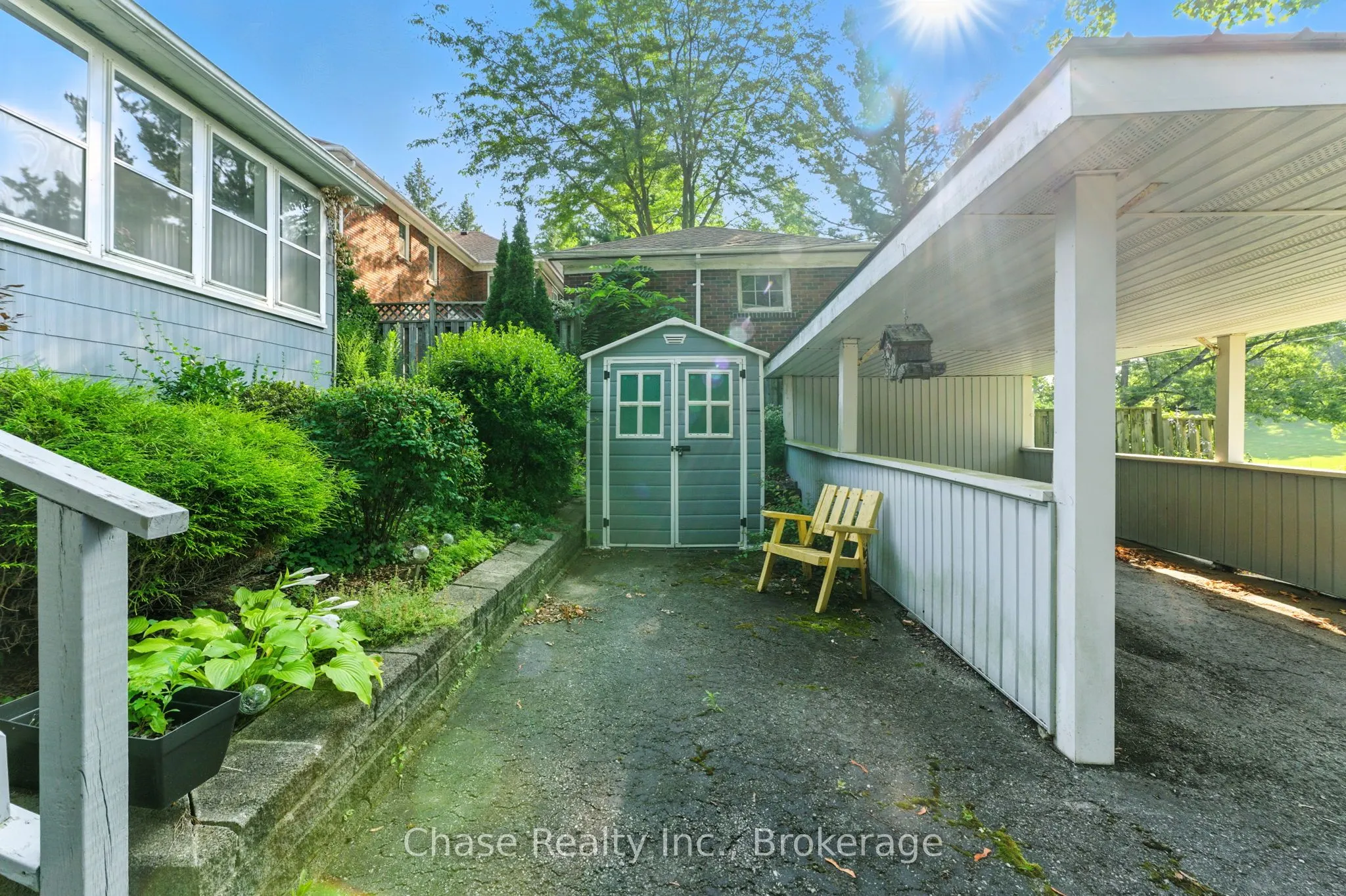 8 Groff Street