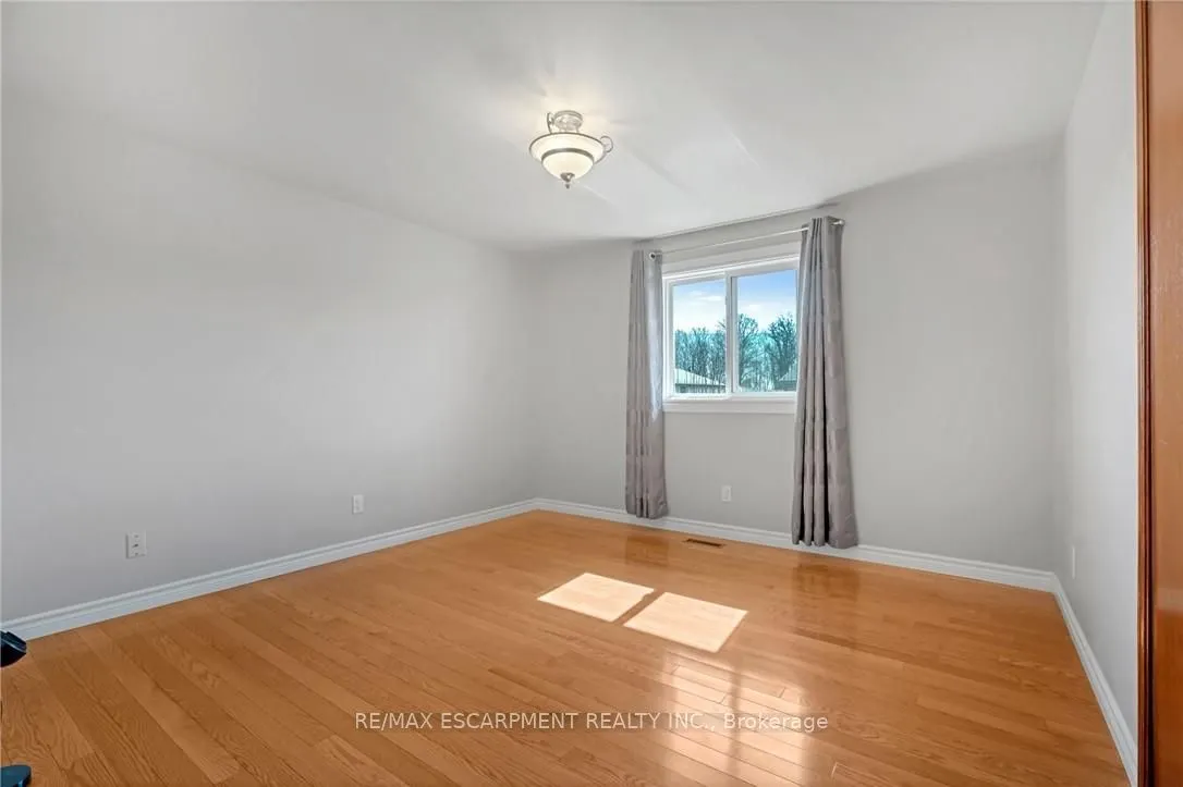 36 Skylark Drive