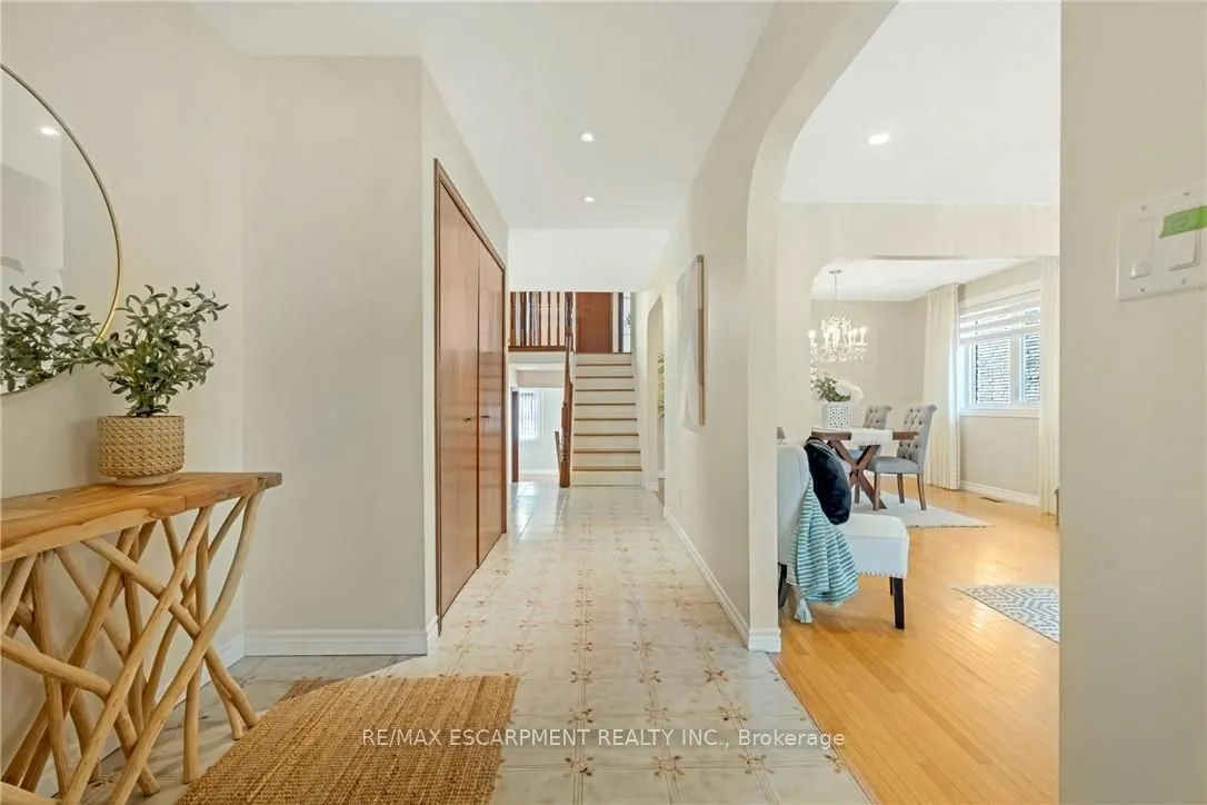 36 Skylark Drive