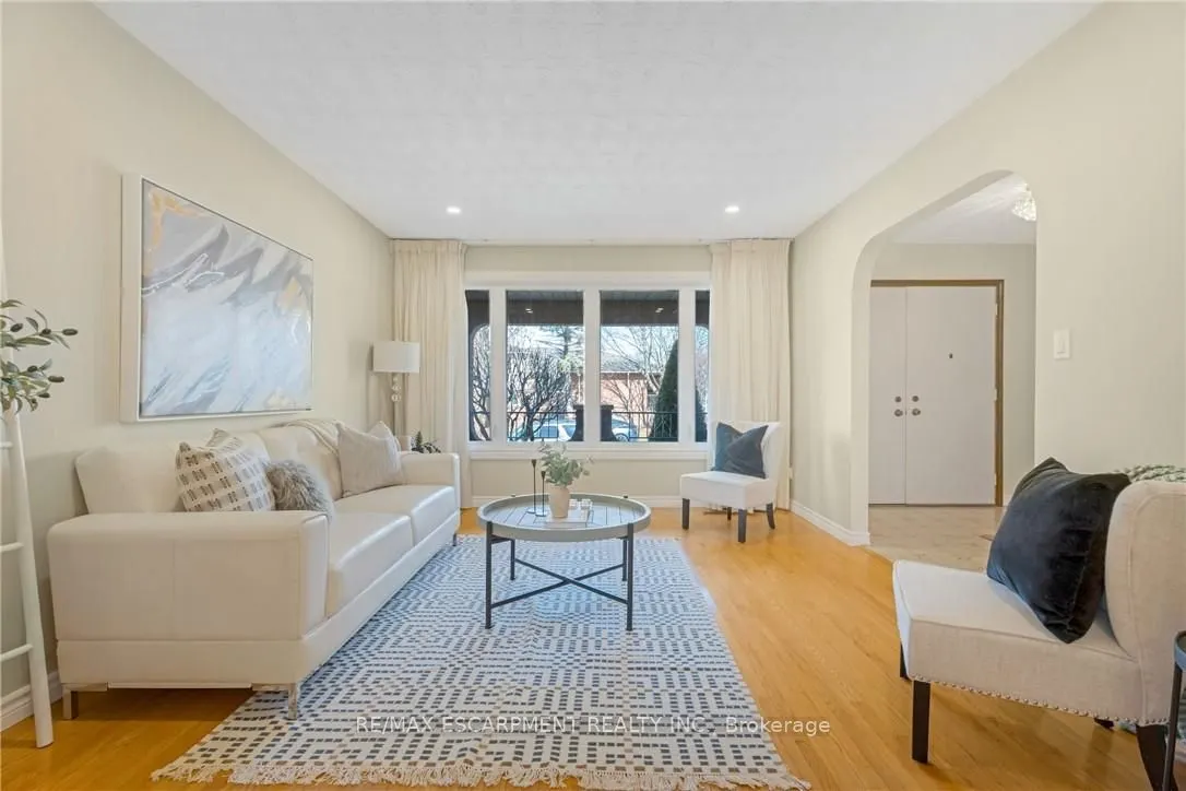 36 Skylark Drive