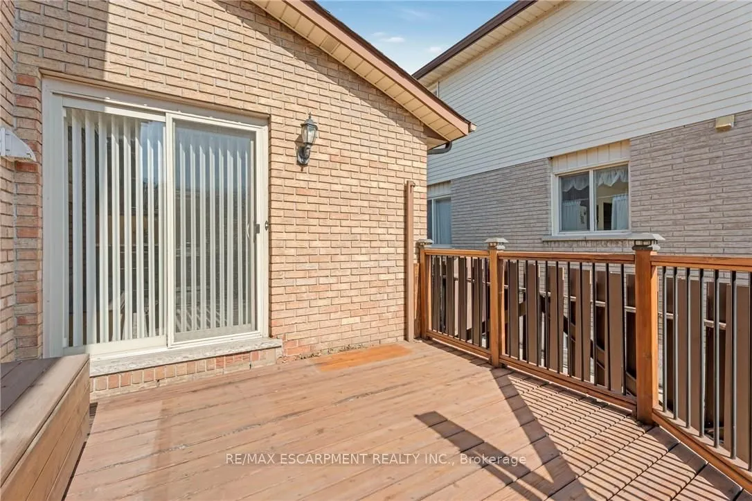 36 Skylark Drive