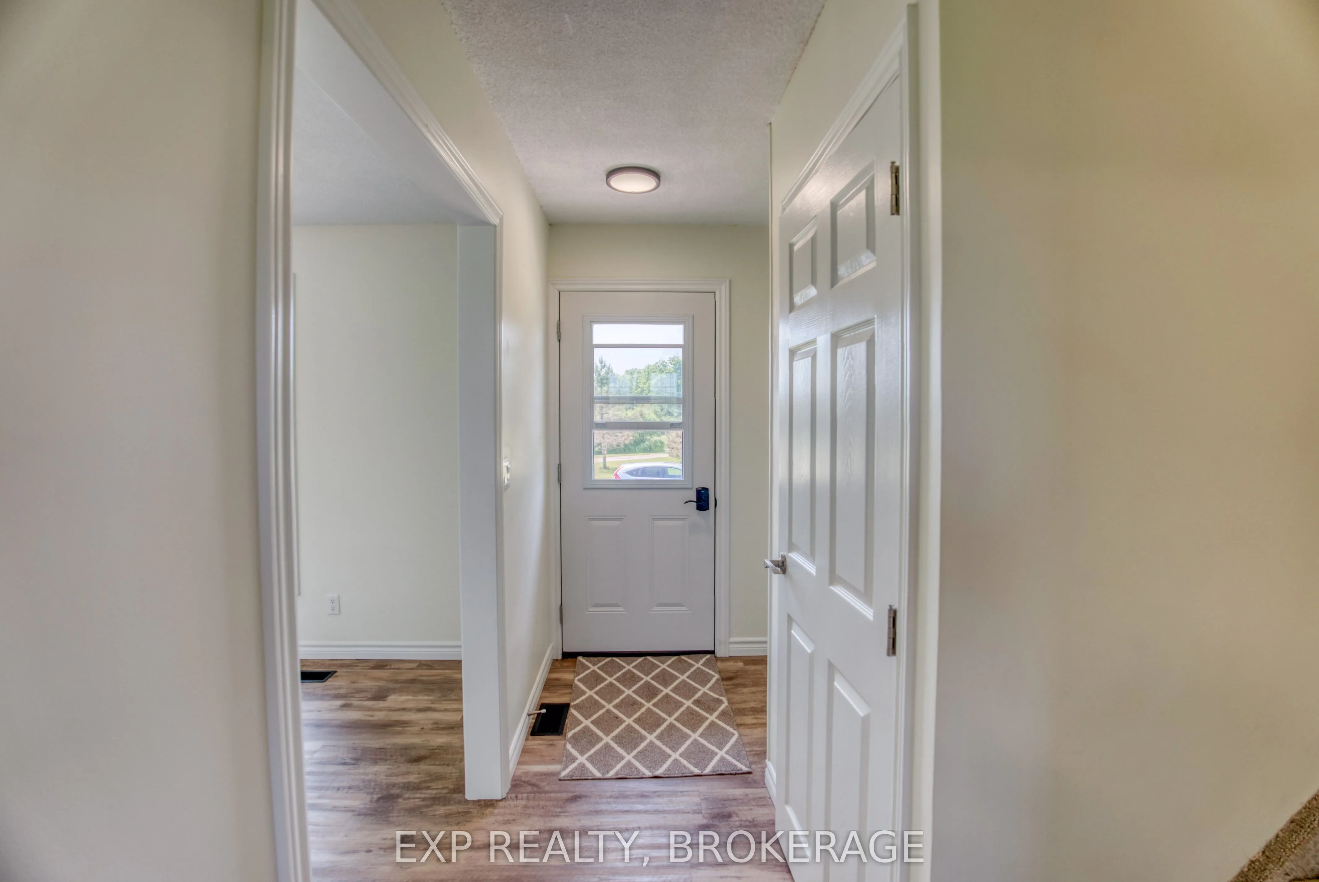121 IVY RIDGE Road