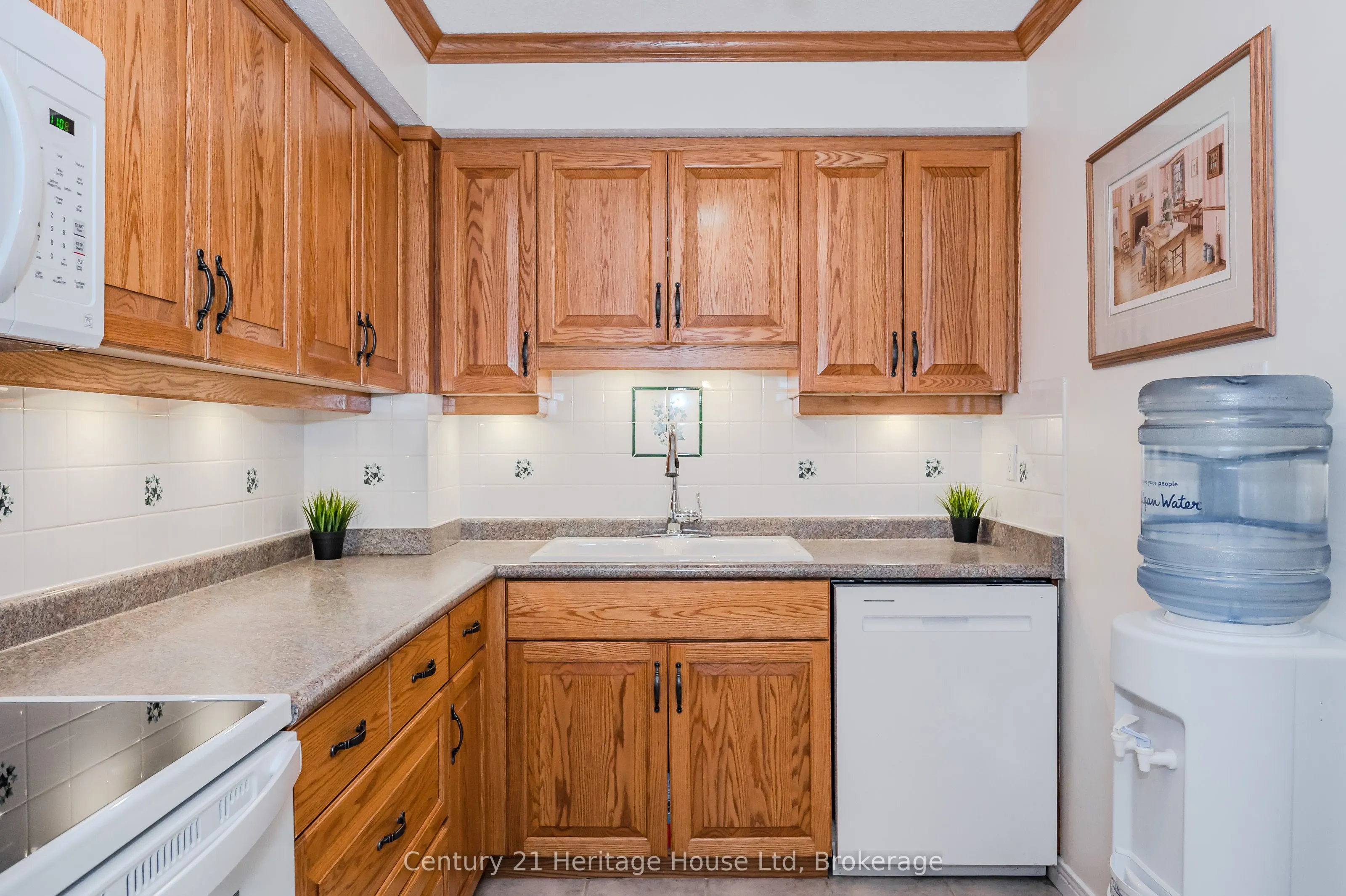 93 Westwood Road, #306