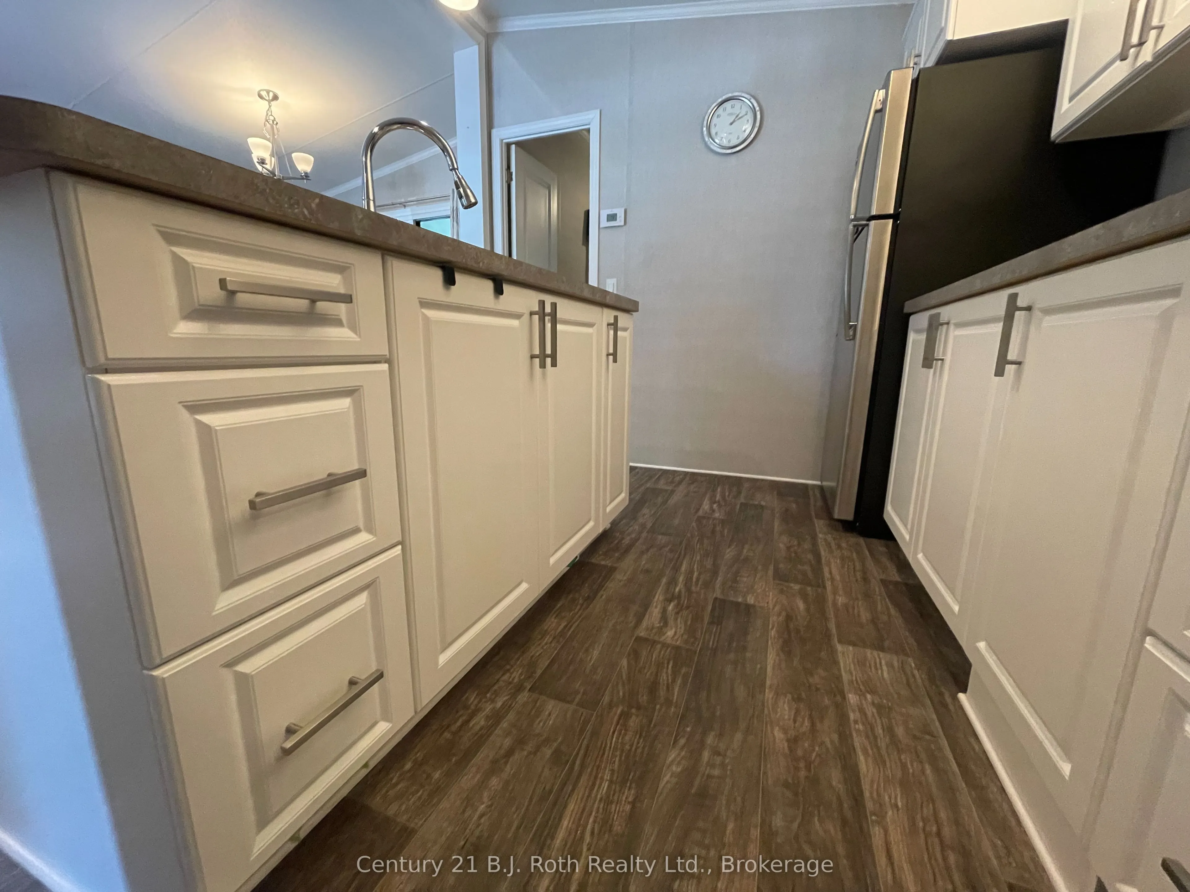 1082 Shamrock Marina Road, ##220