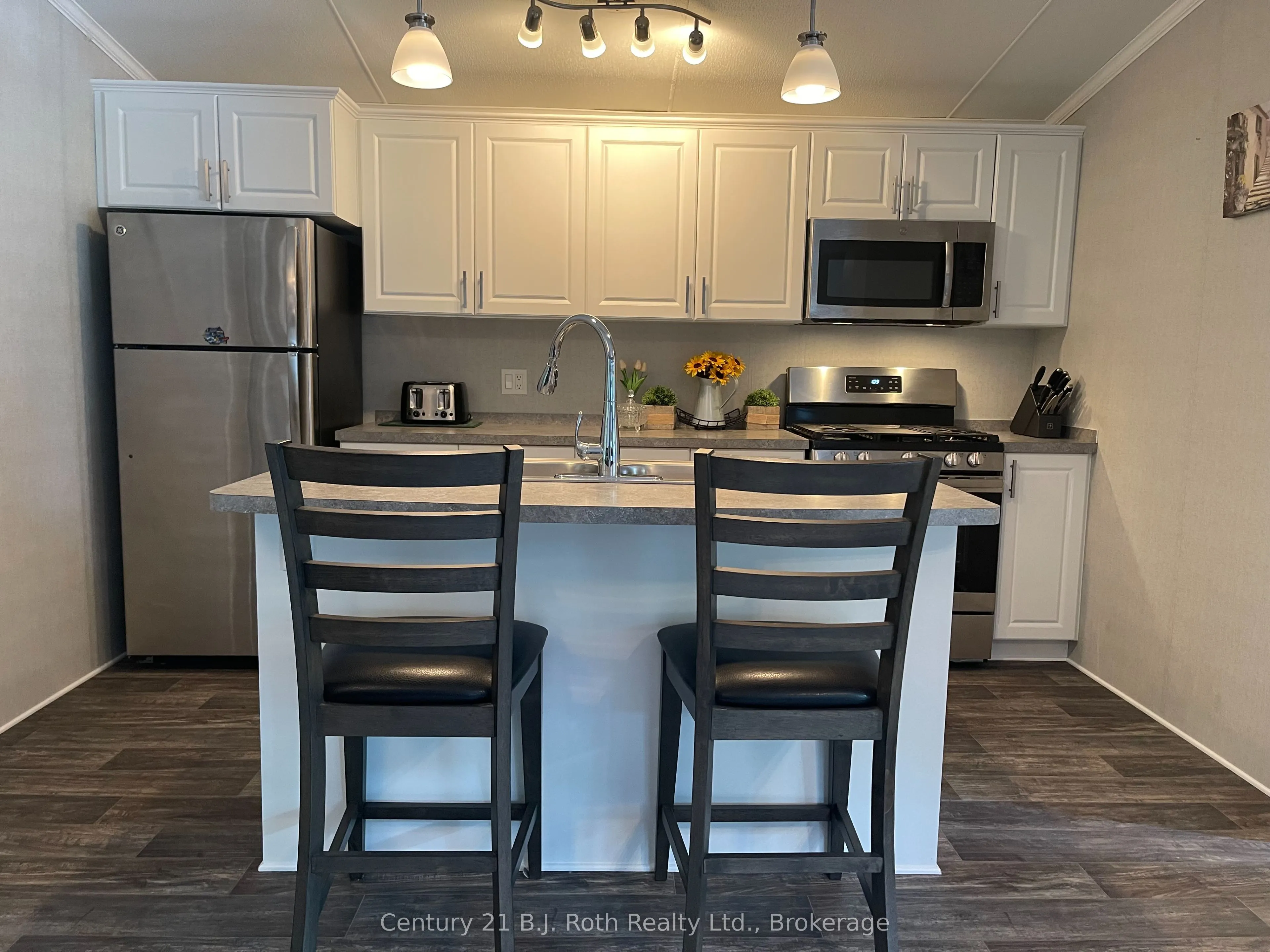 1082 Shamrock Marina Road, ##220