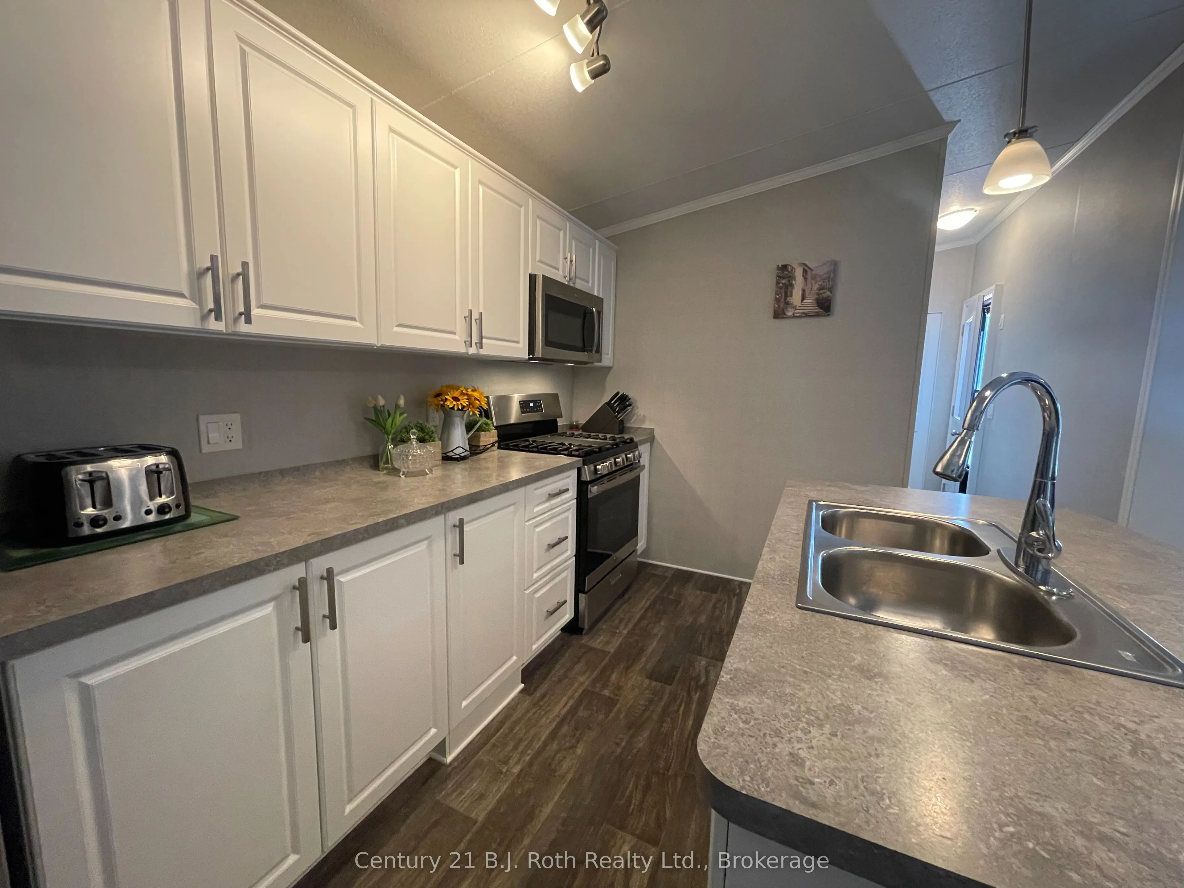 1082 Shamrock Marina Road, ##220