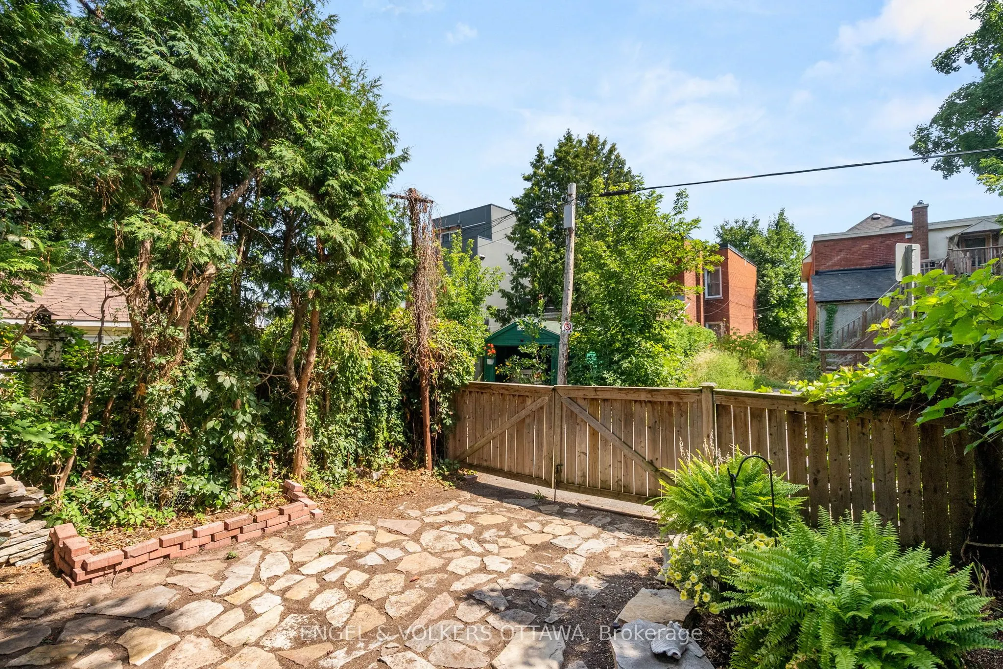 26 Pansy Avenue
