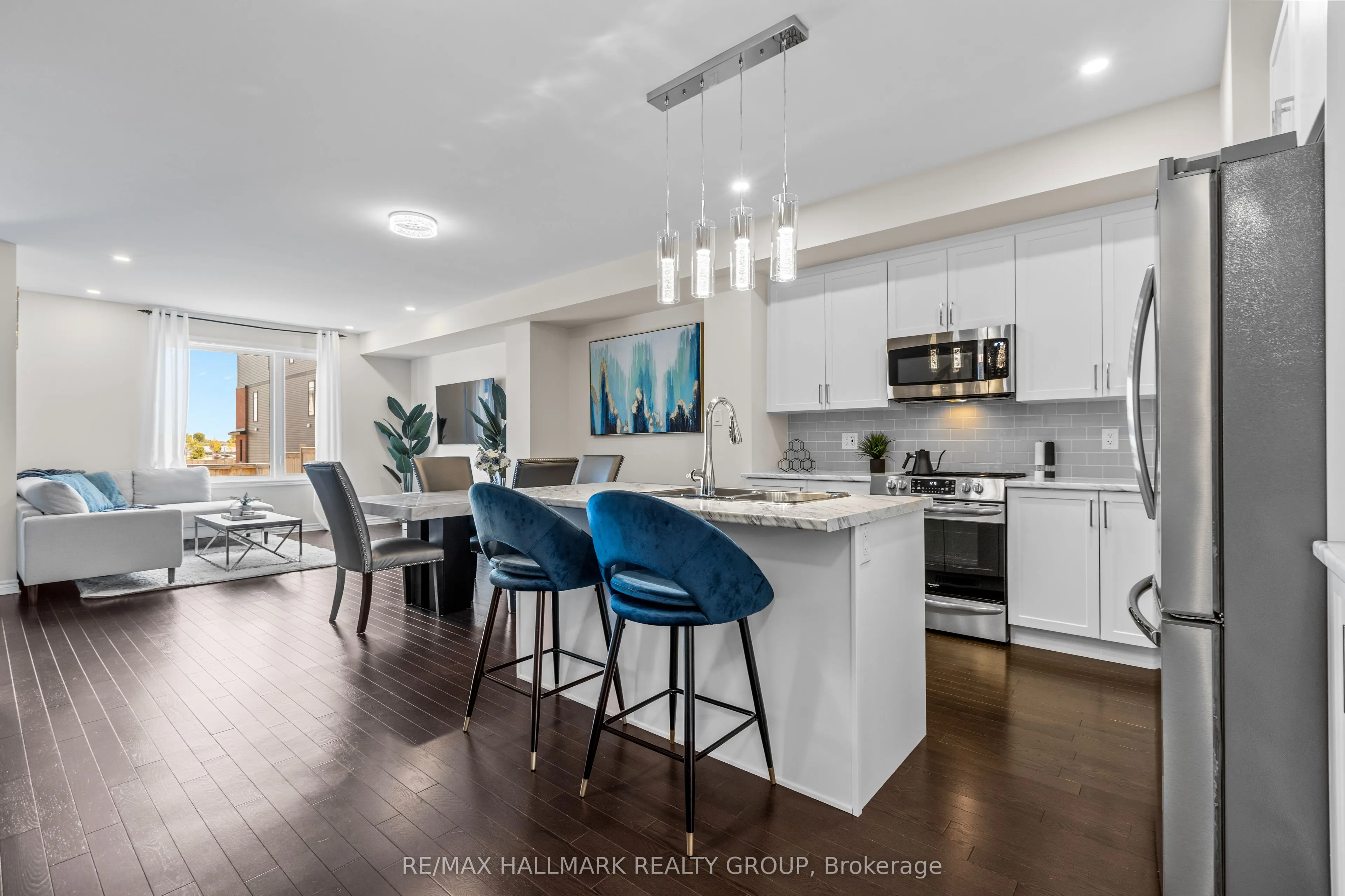 948 Socca Crescent