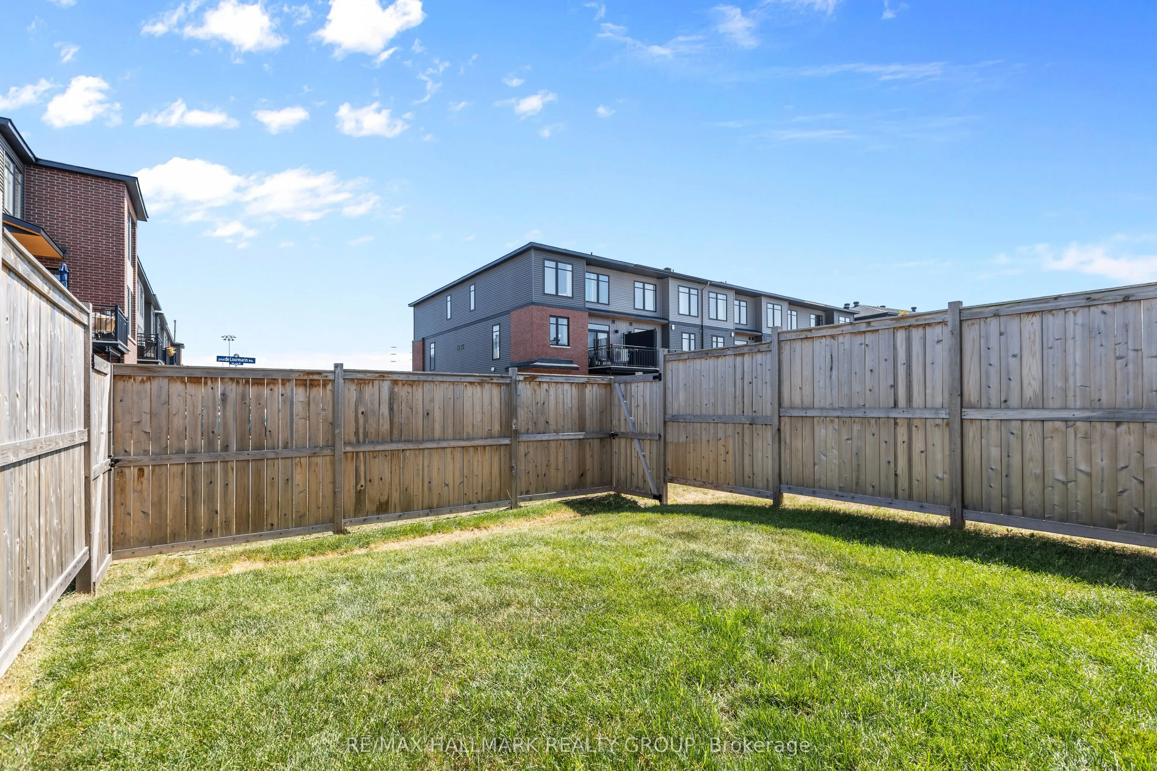 948 Socca Crescent