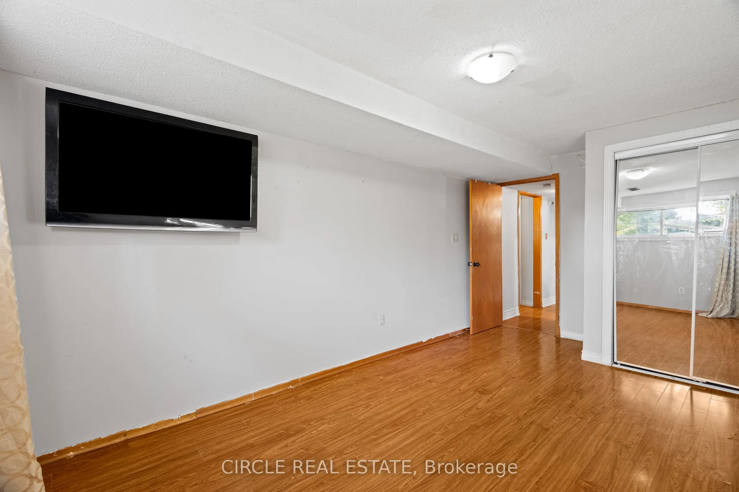 118 Bridlewood Drive