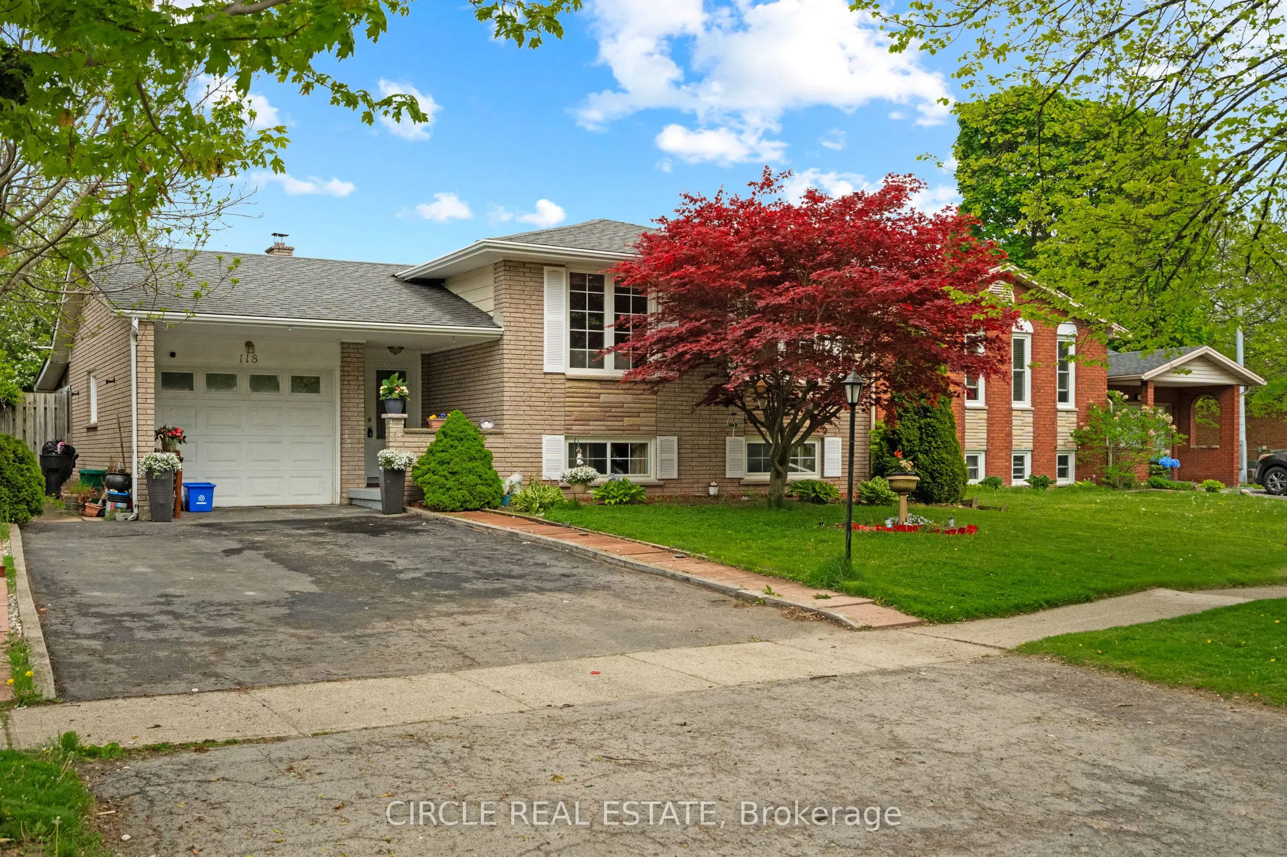 118 Bridlewood Drive