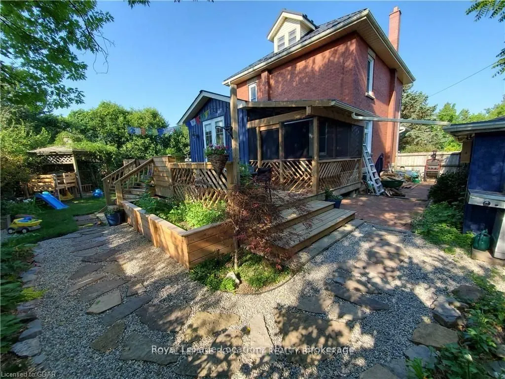 627 Eramosa Road
