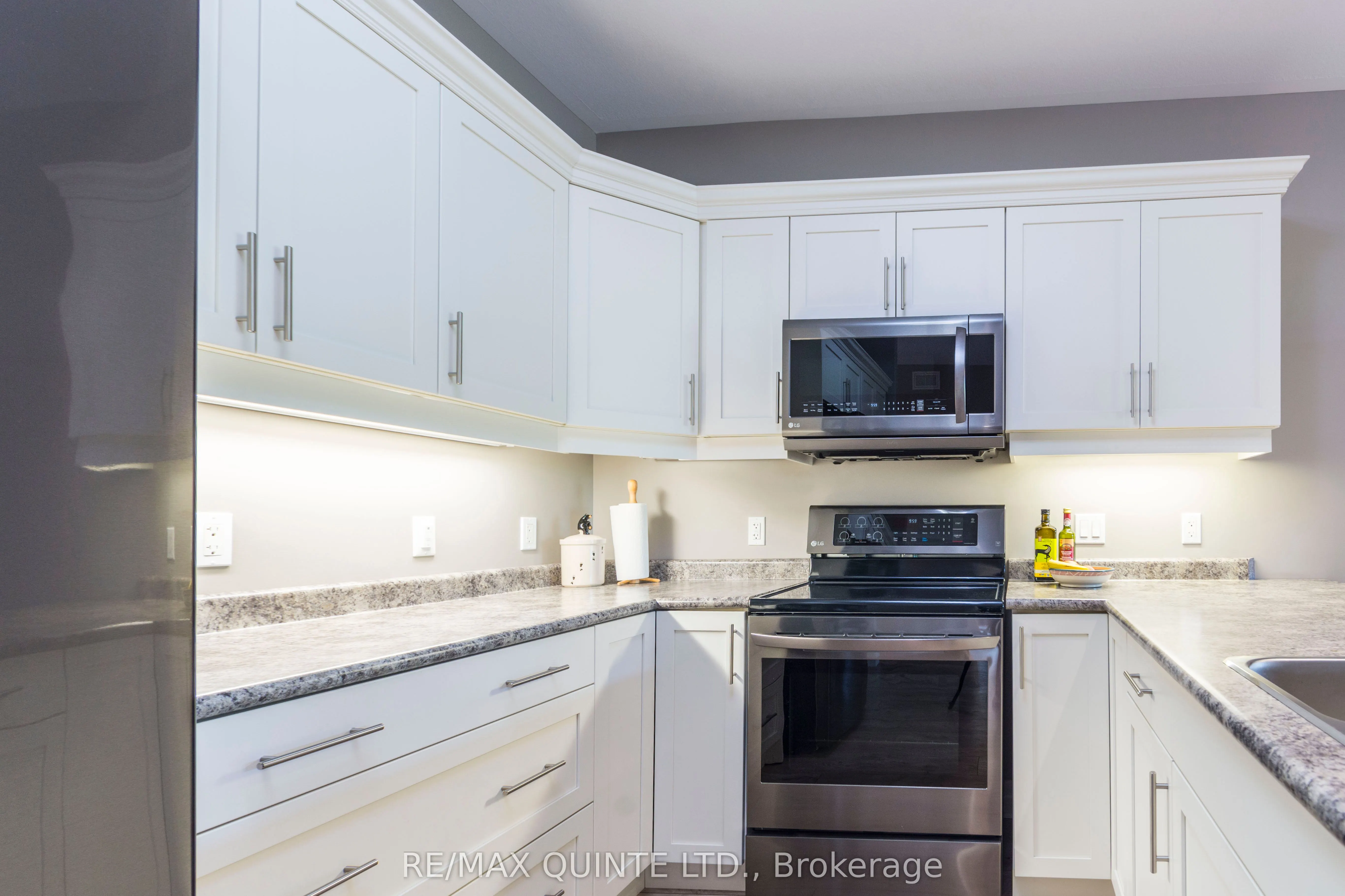 98 Spruce Gardens