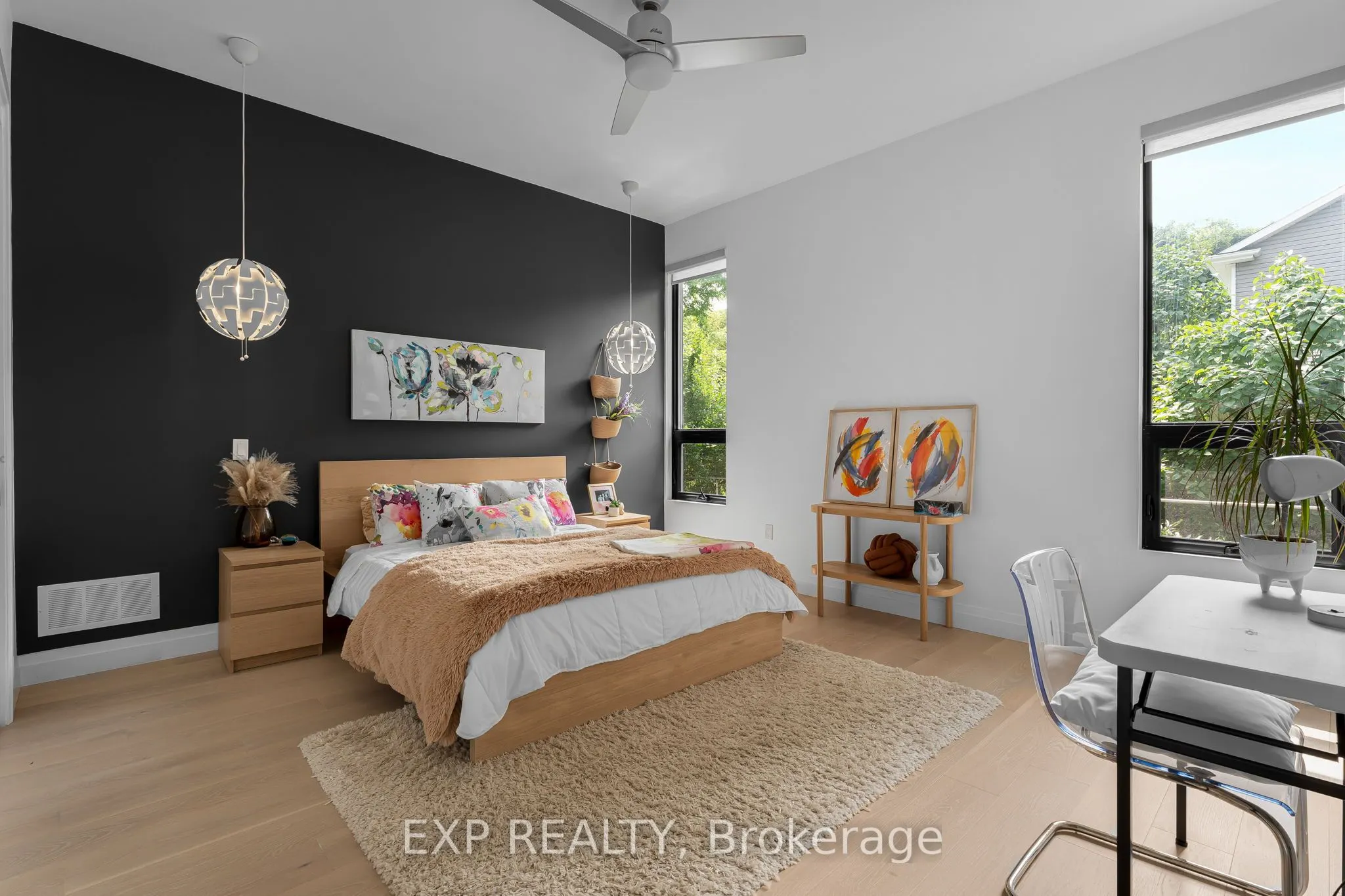 806 Alexander Road