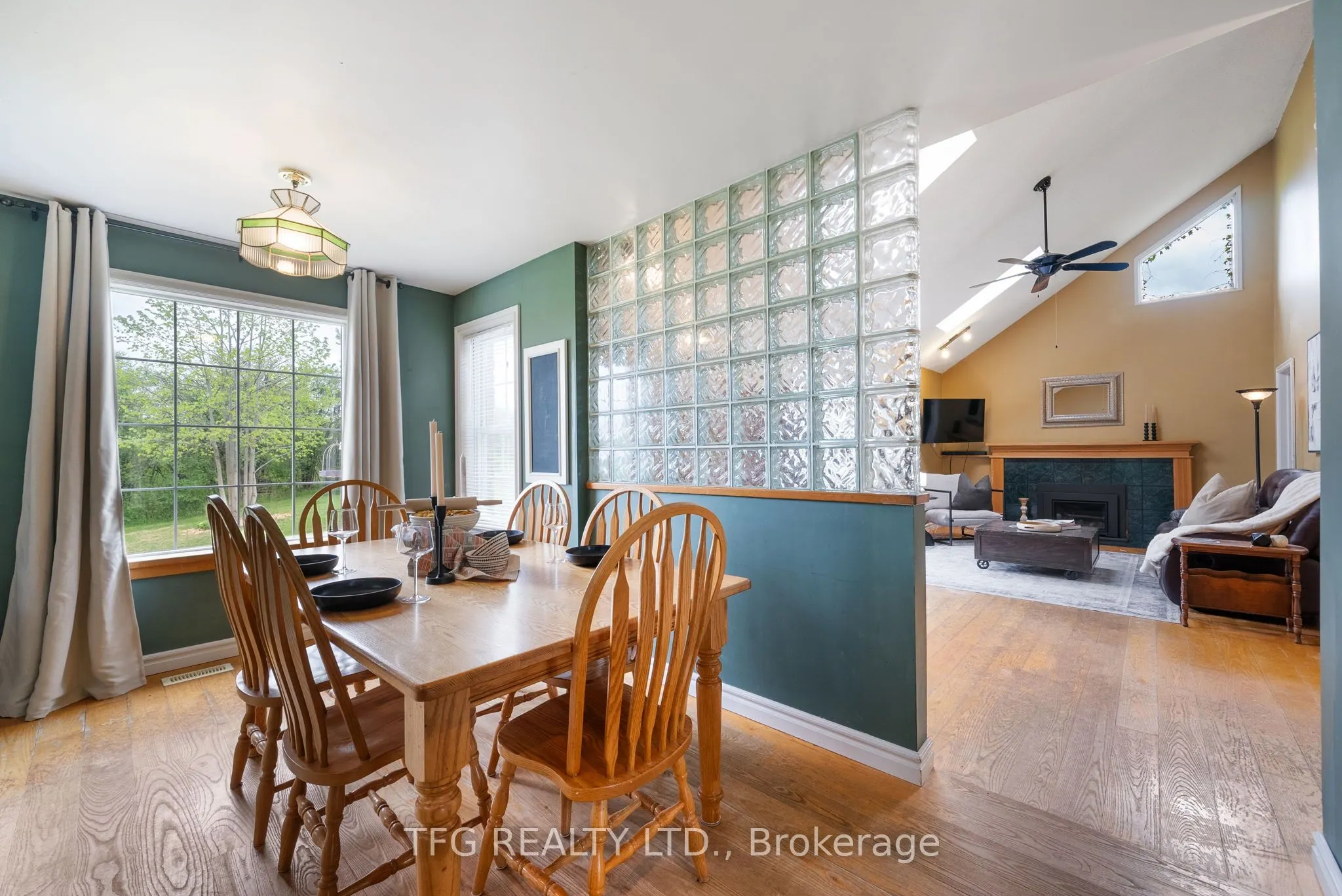 41 Grandview Drive