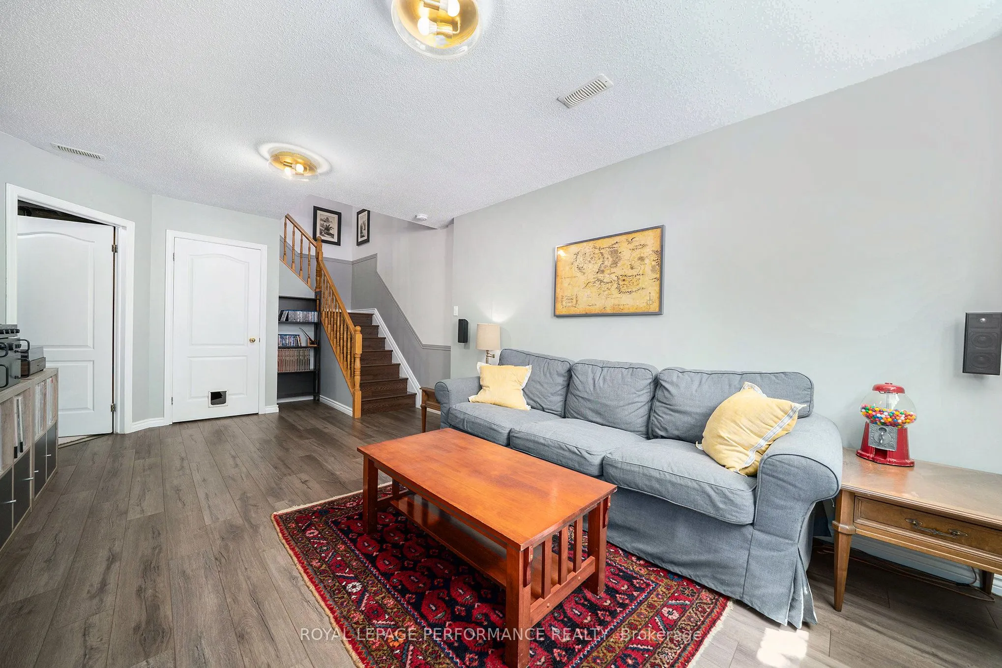 37 Willwood Crescent