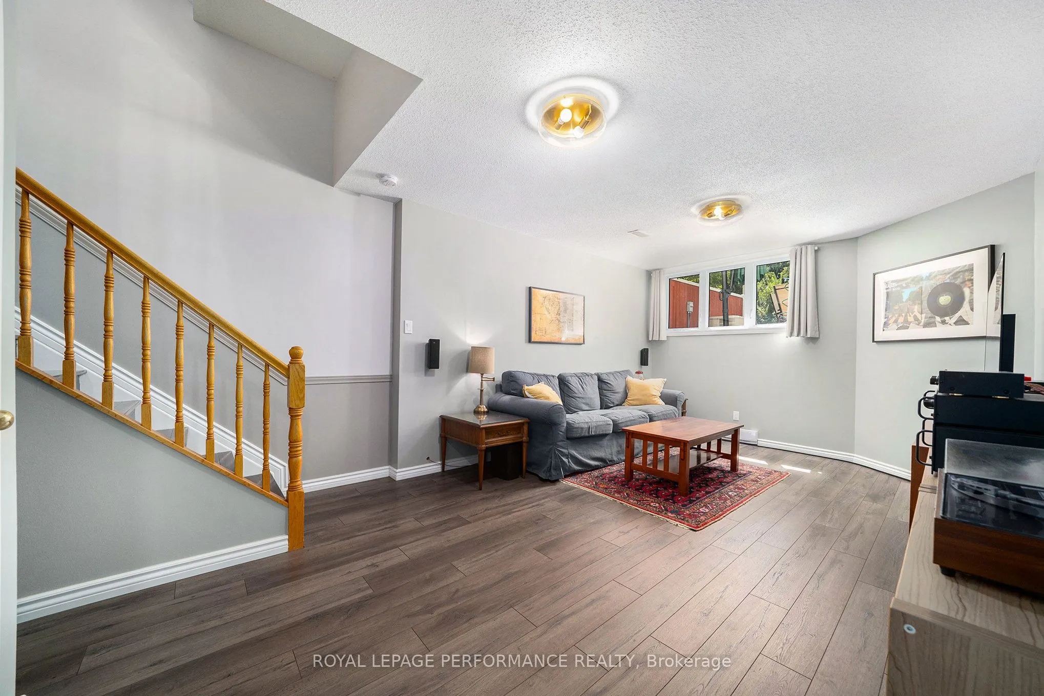 37 Willwood Crescent