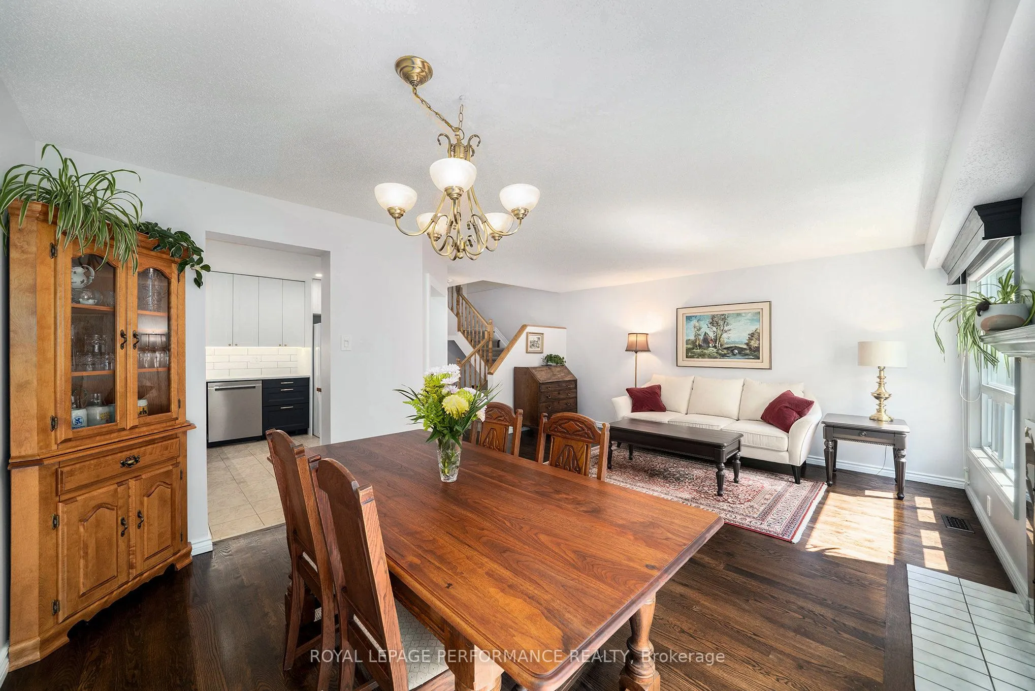 37 Willwood Crescent