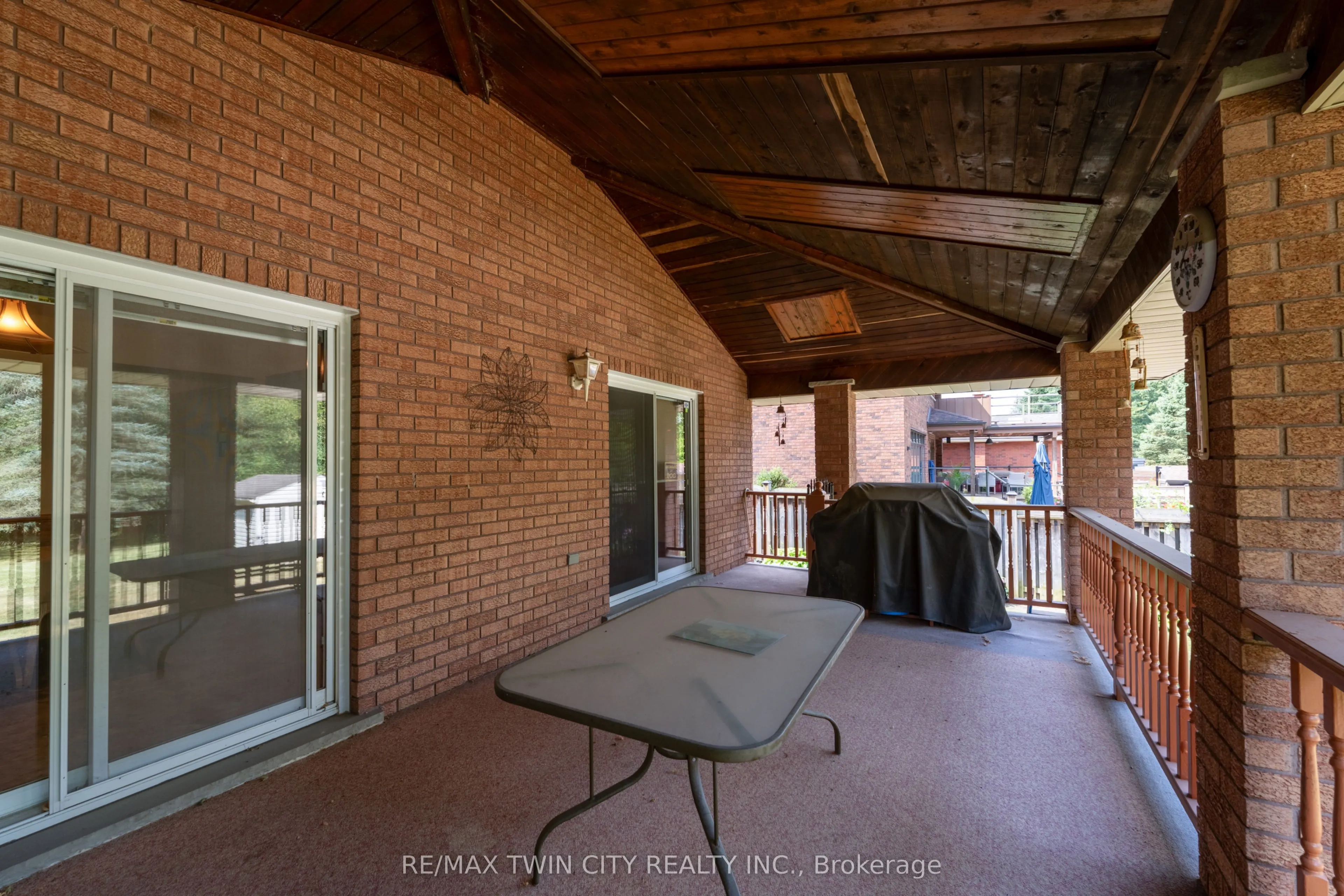 18 Riva Ridge